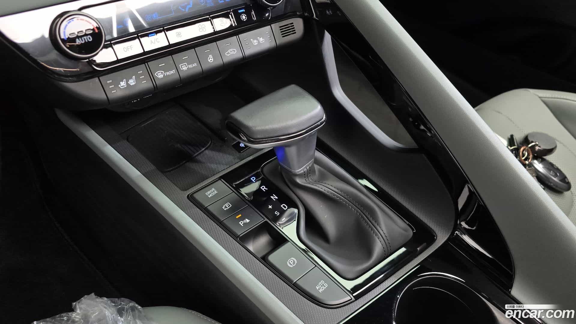 AVANTE Hyundai 2025.11-INNER-009