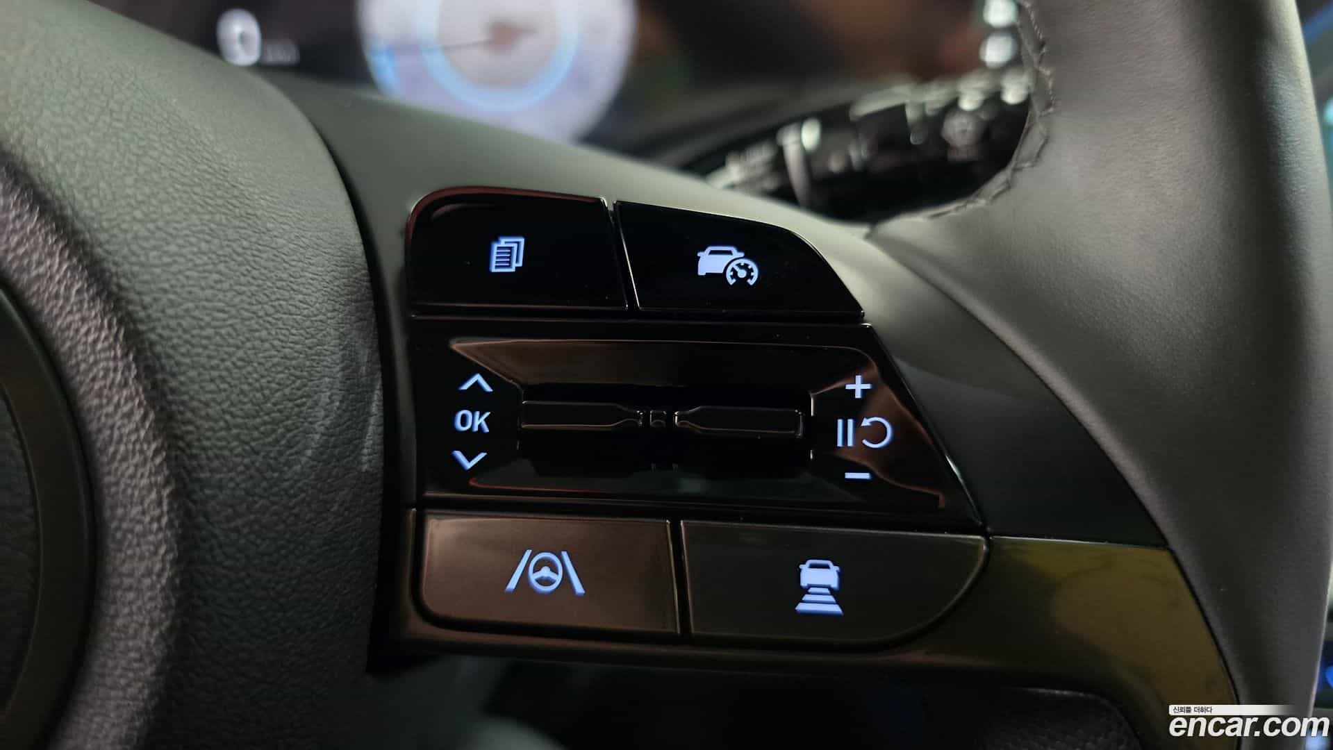 AVANTE Hyundai 2025.11-OPTION-021