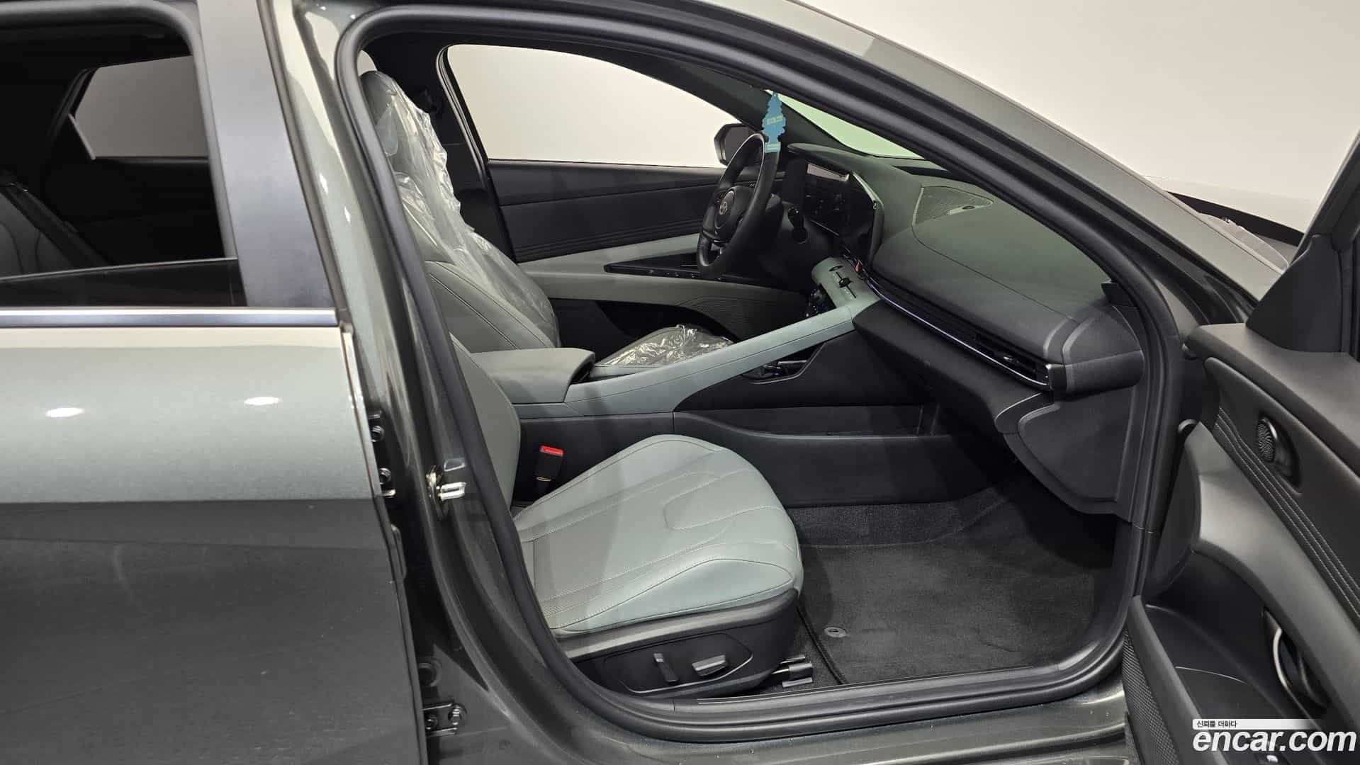 AVANTE Hyundai 2025.11-INNER-036