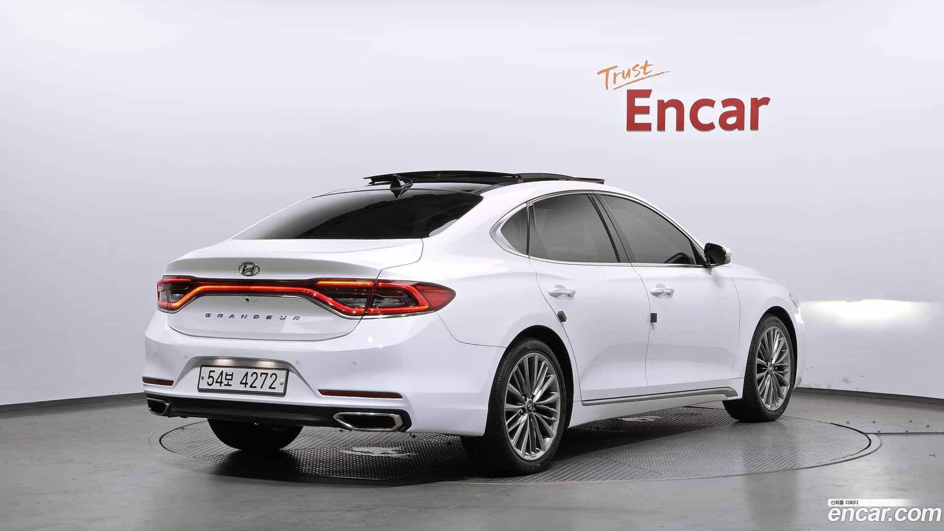 Grandeur Hyundai 2018.7-OUTER-002