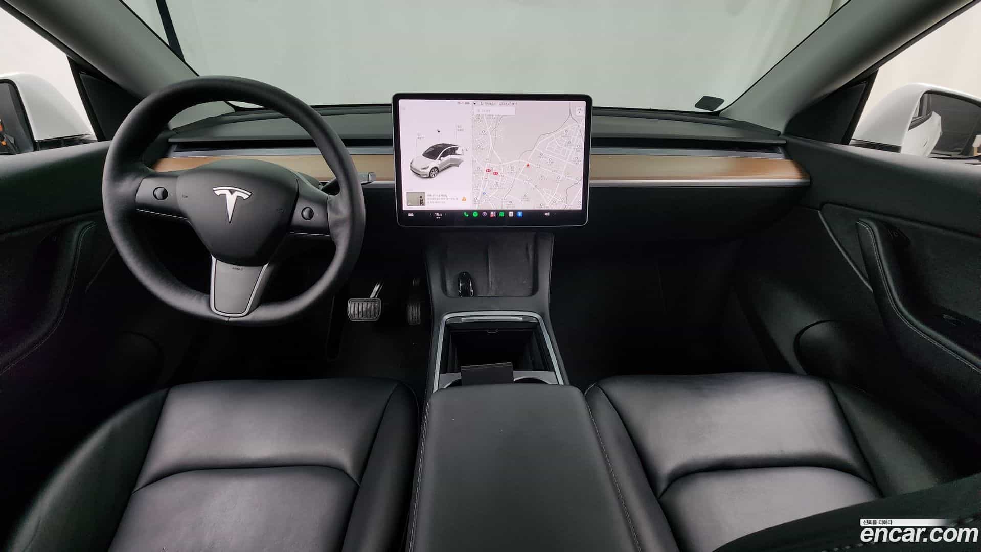 Model Y Tesla 2021.4-INNER-007