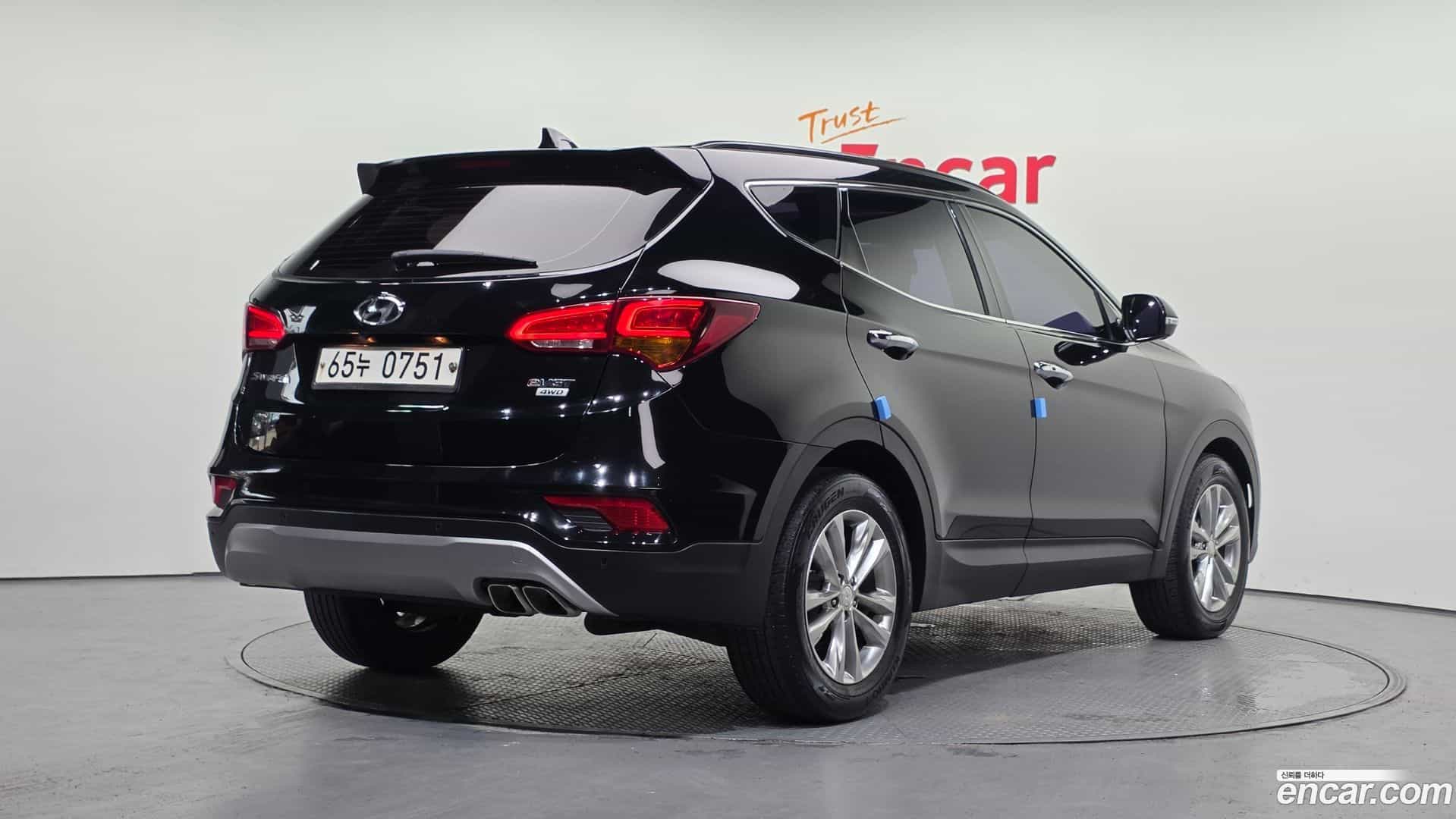 Santafe Hyundai 2016.3-OUTER-002