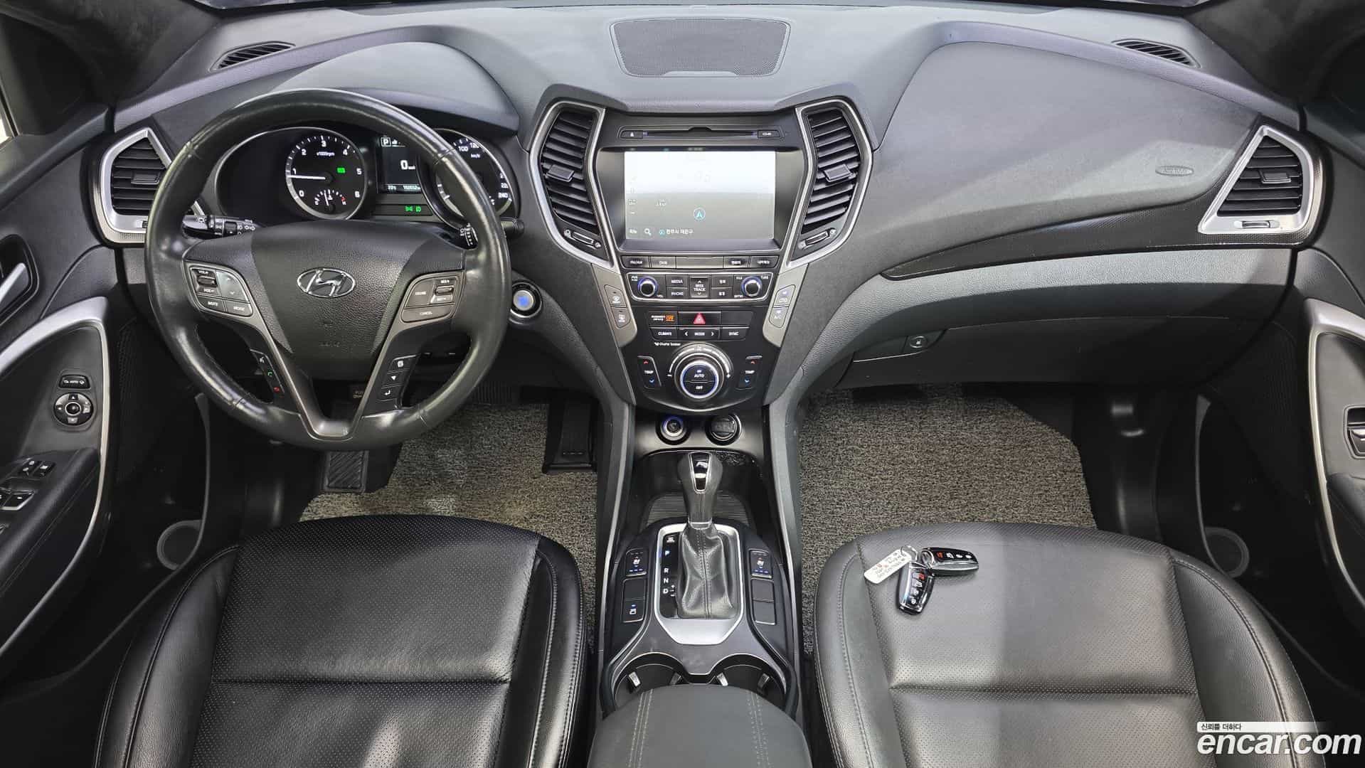 Santafe Hyundai 2016.3-INNER-007