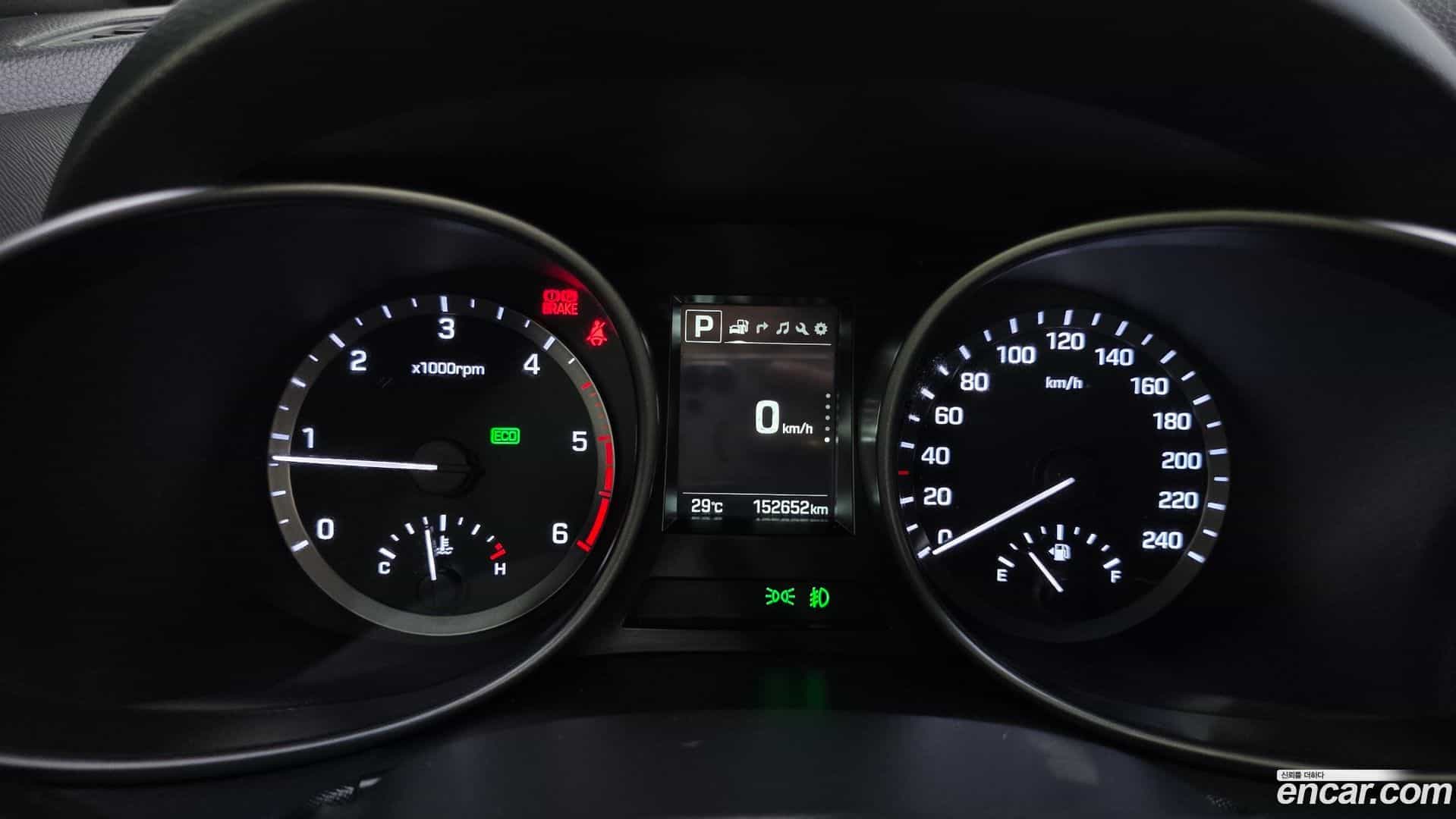Santafe Hyundai 2016.3-INNER-008