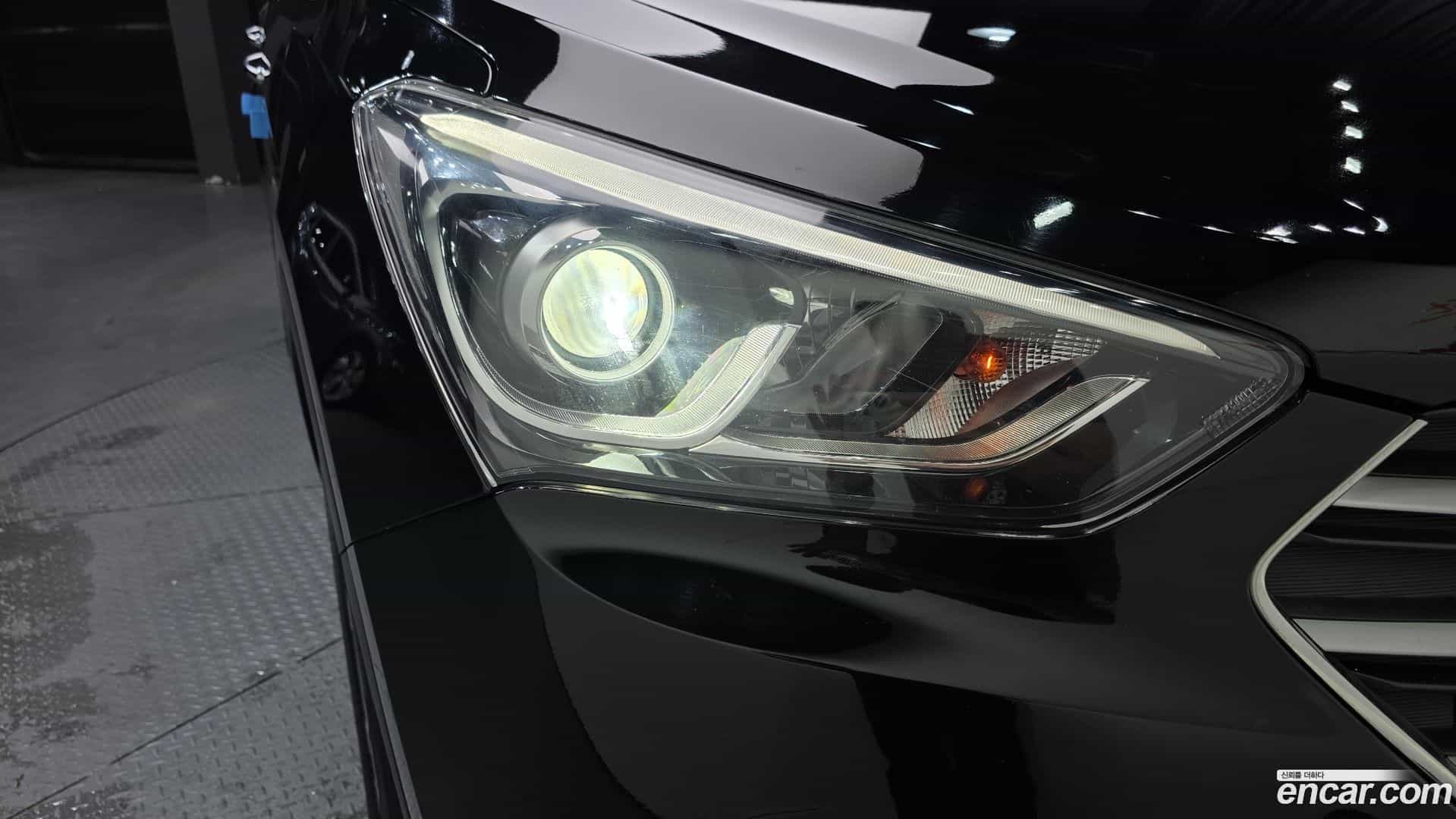 Santafe Hyundai 2016.3-OUTER-032