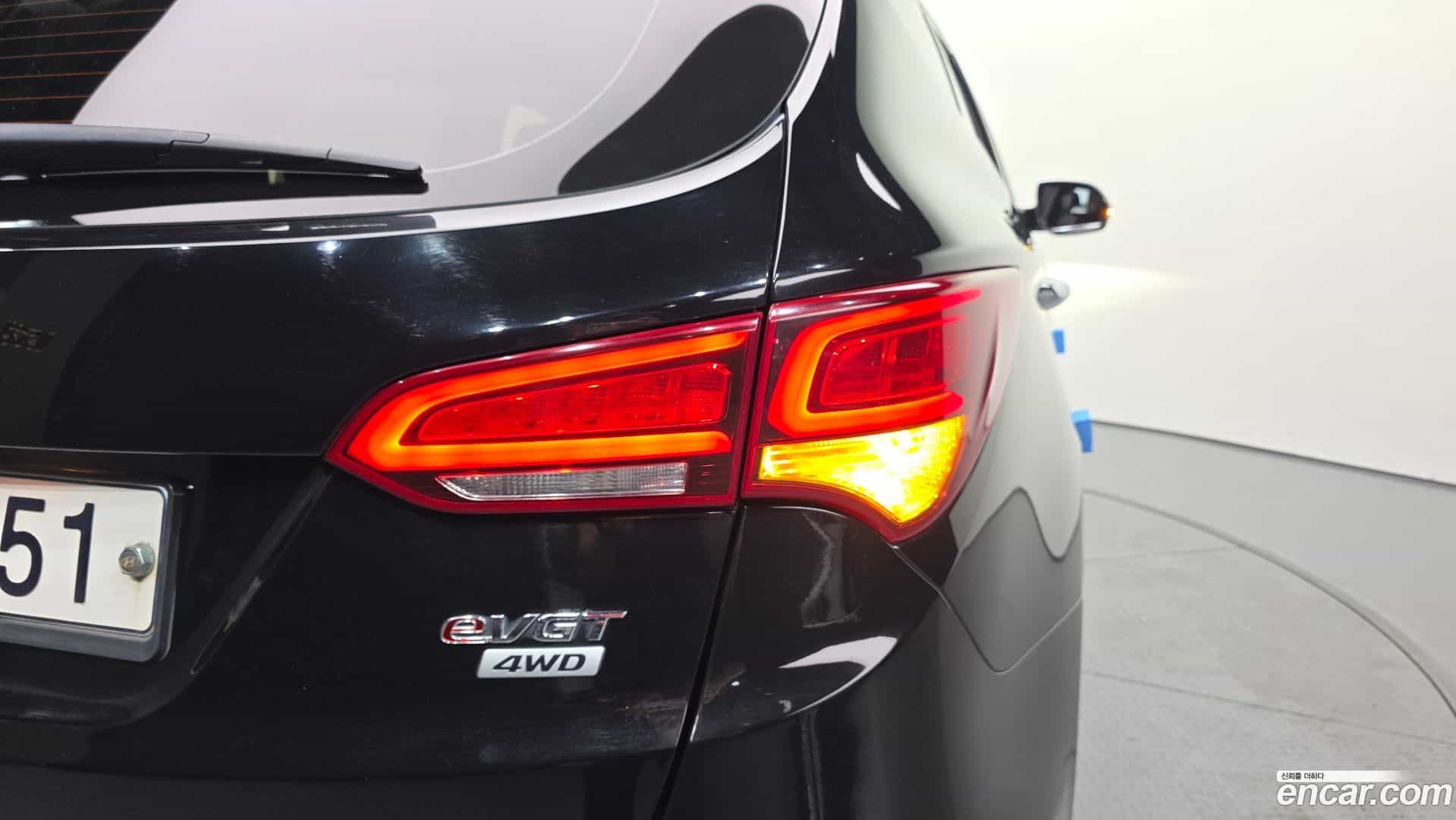 Santafe Hyundai 2016.3-OUTER-033