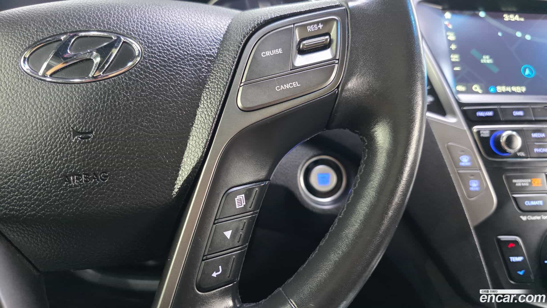 Santafe Hyundai 2016.3-OPTION-040