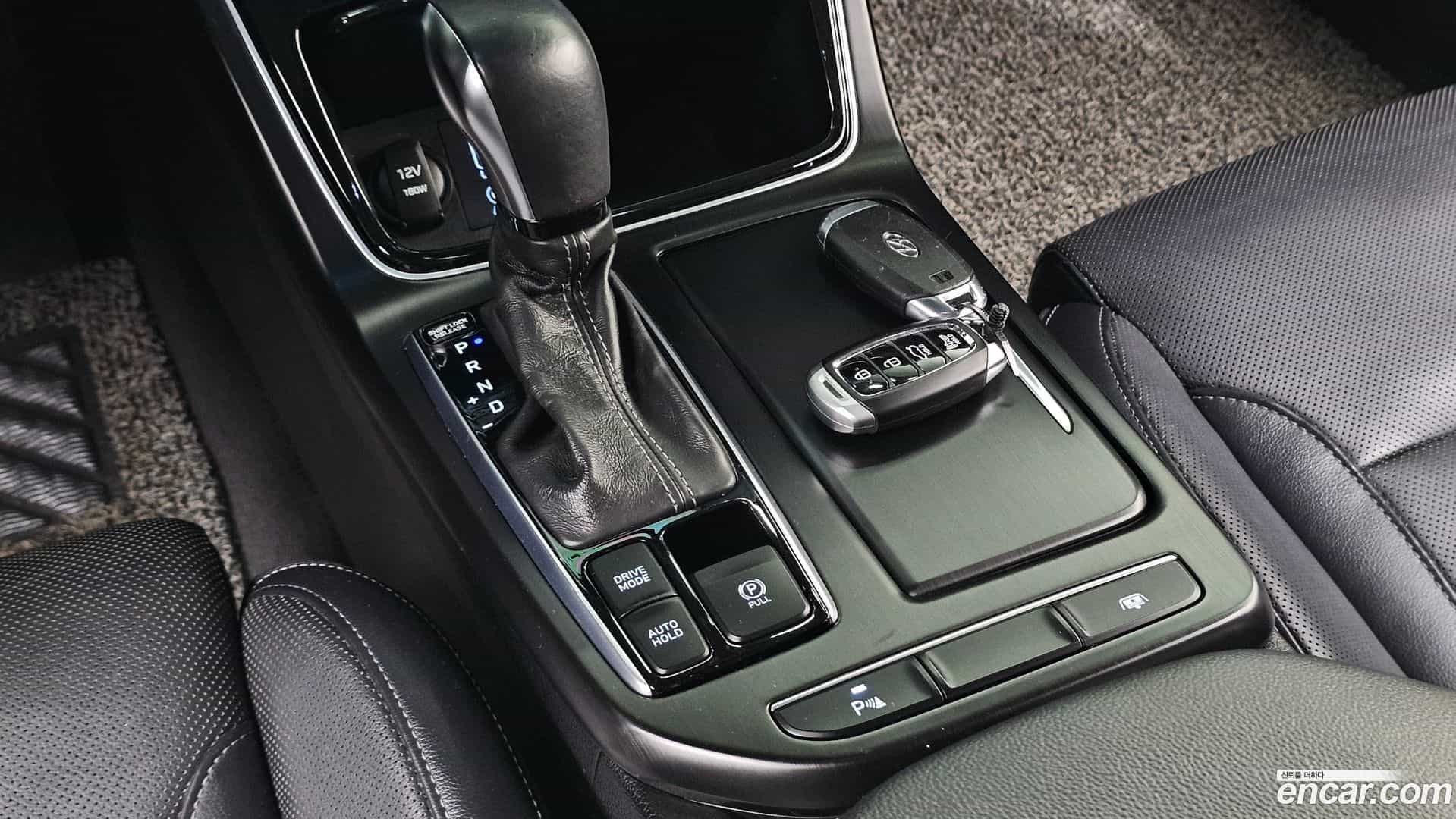 Grandeur Hyundai 2017.6-INNER-009
