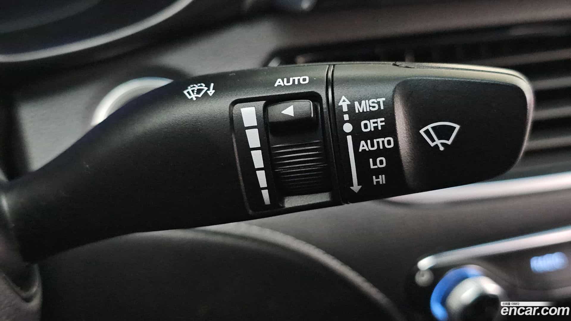 Grandeur Hyundai 2017.6-OPTION-044