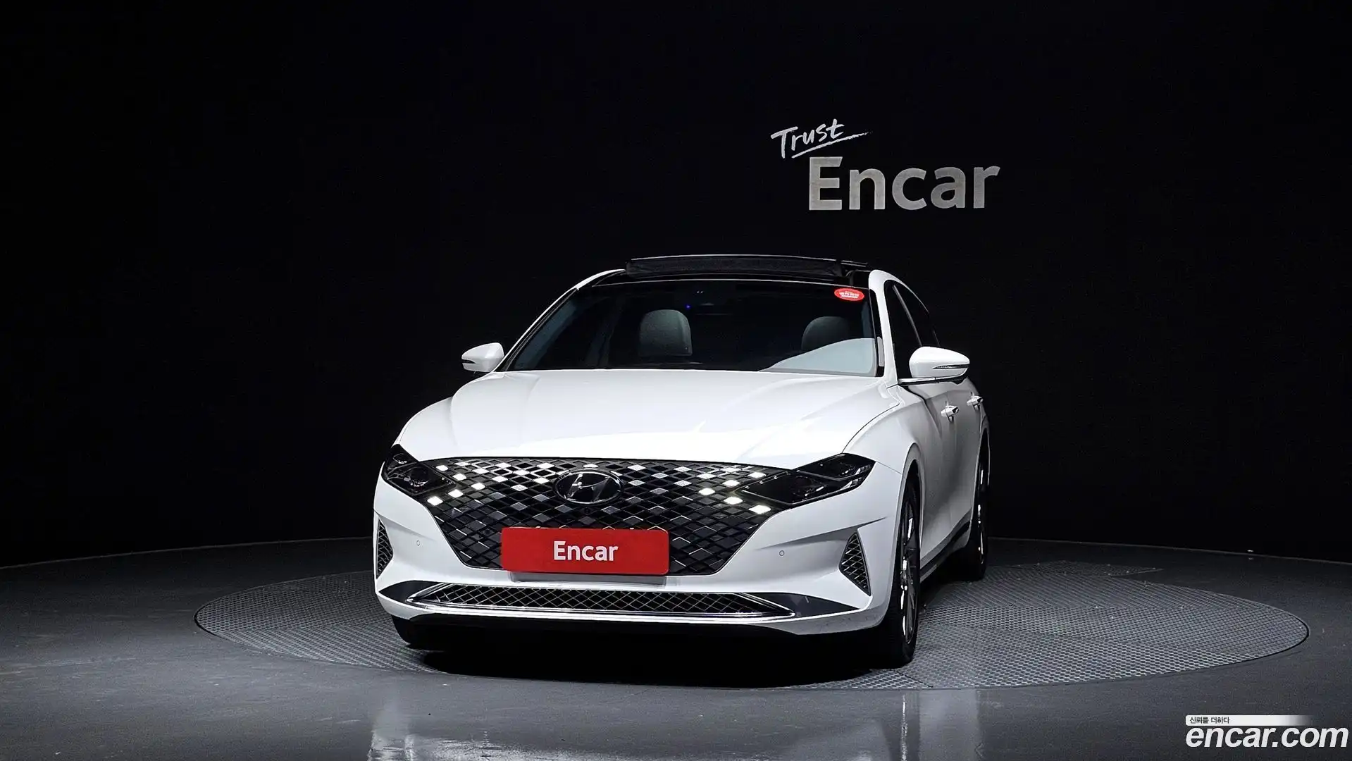 Grandeur Hyundai 2022.0-OUTER-003