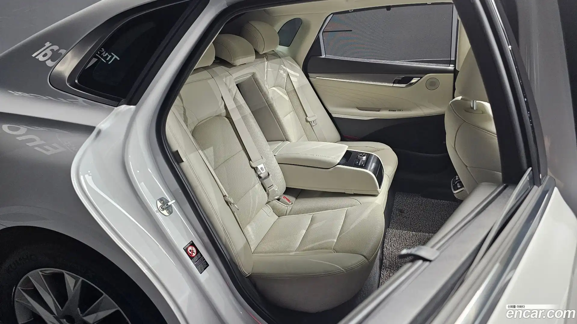 Grandeur Hyundai 2022.0-OPTION-015