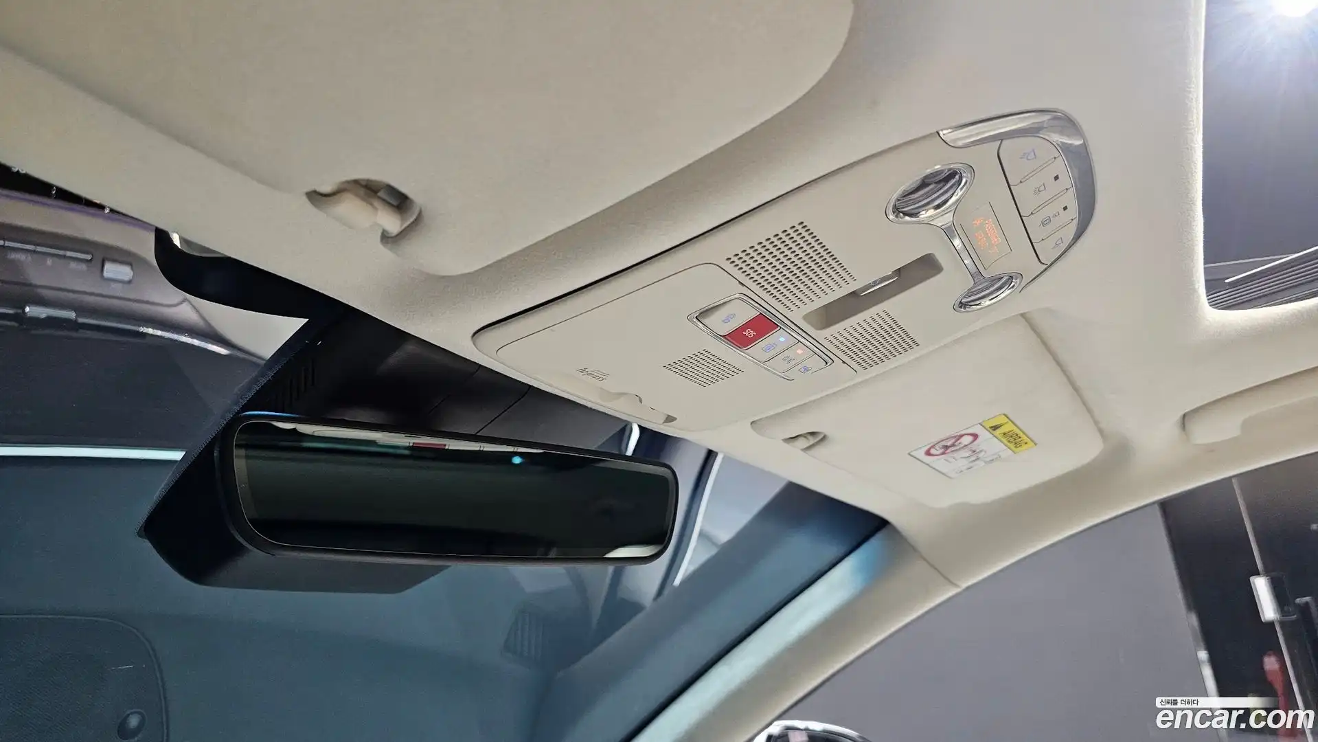 Grandeur Hyundai 2022.0-OPTION-021