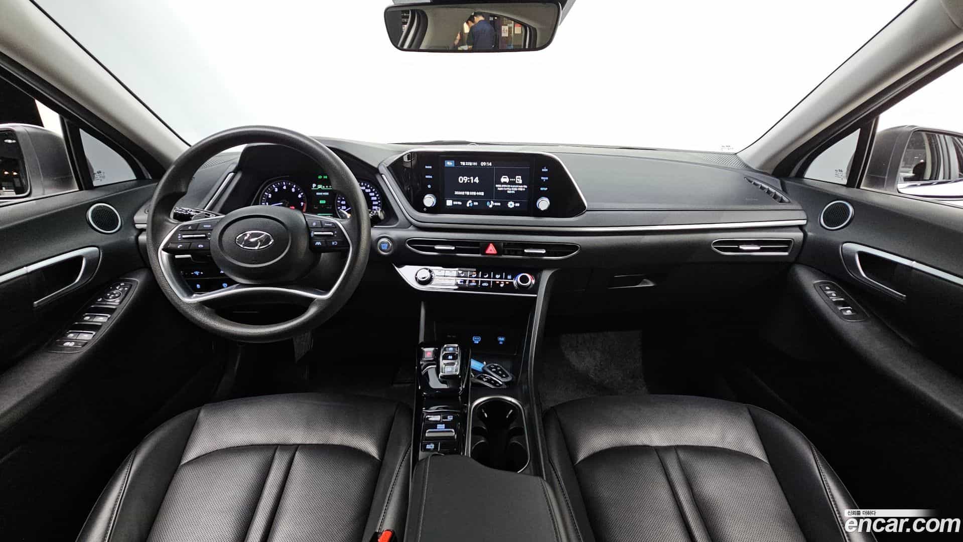 Sonata Hyundai 2023.2-INNER-007
