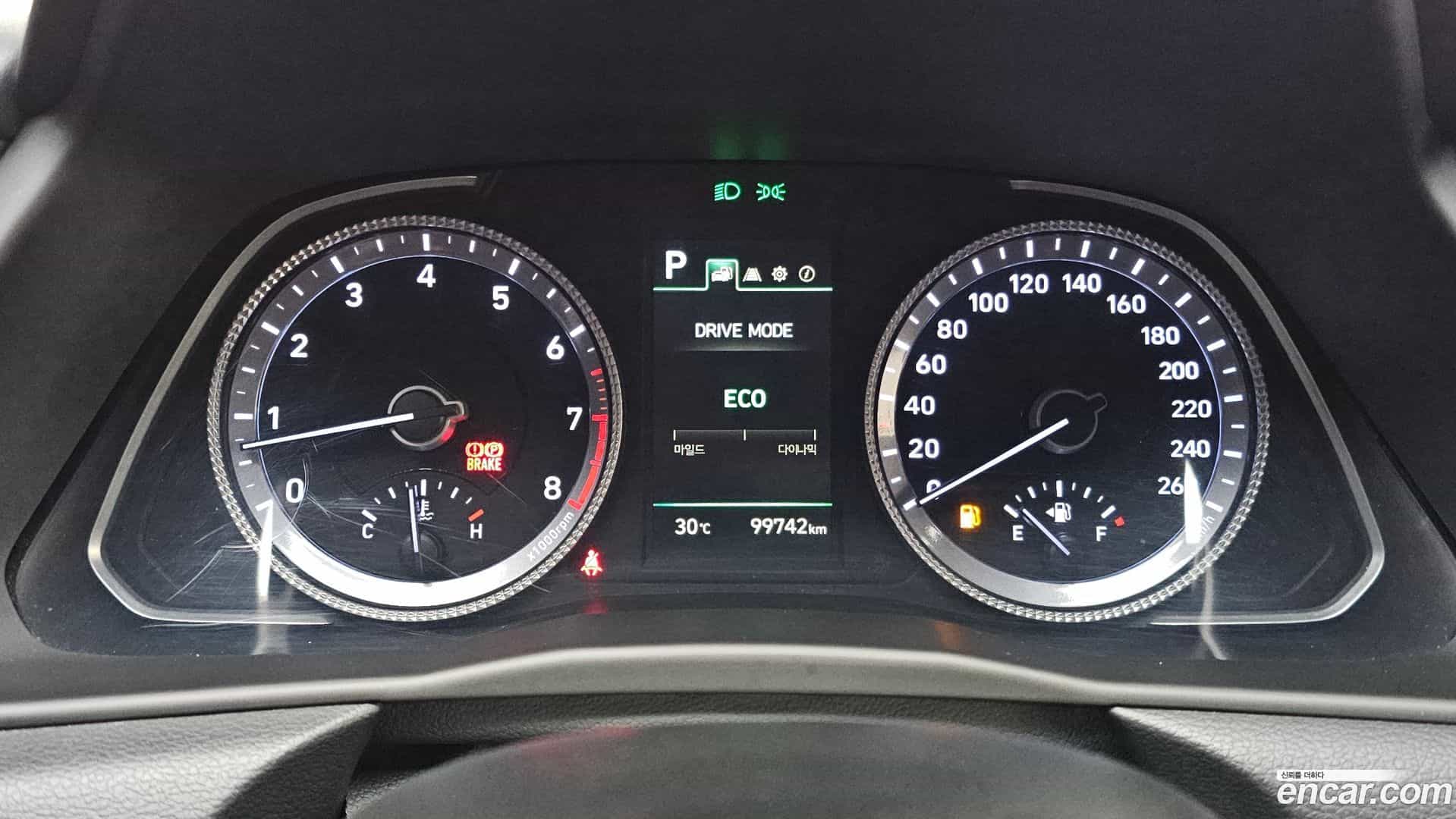 Sonata Hyundai 2023.2-INNER-008