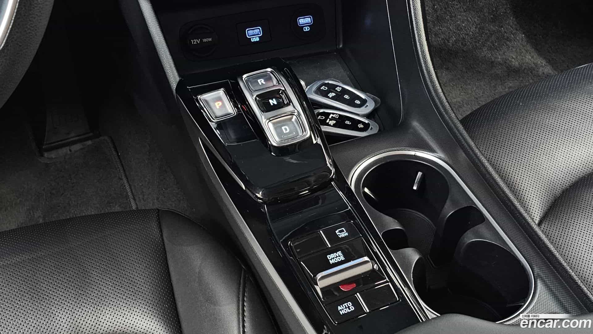 Sonata Hyundai 2023.2-INNER-009