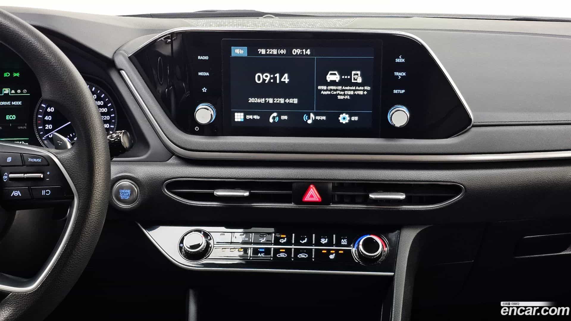 Sonata Hyundai 2023.2-OPTION-019