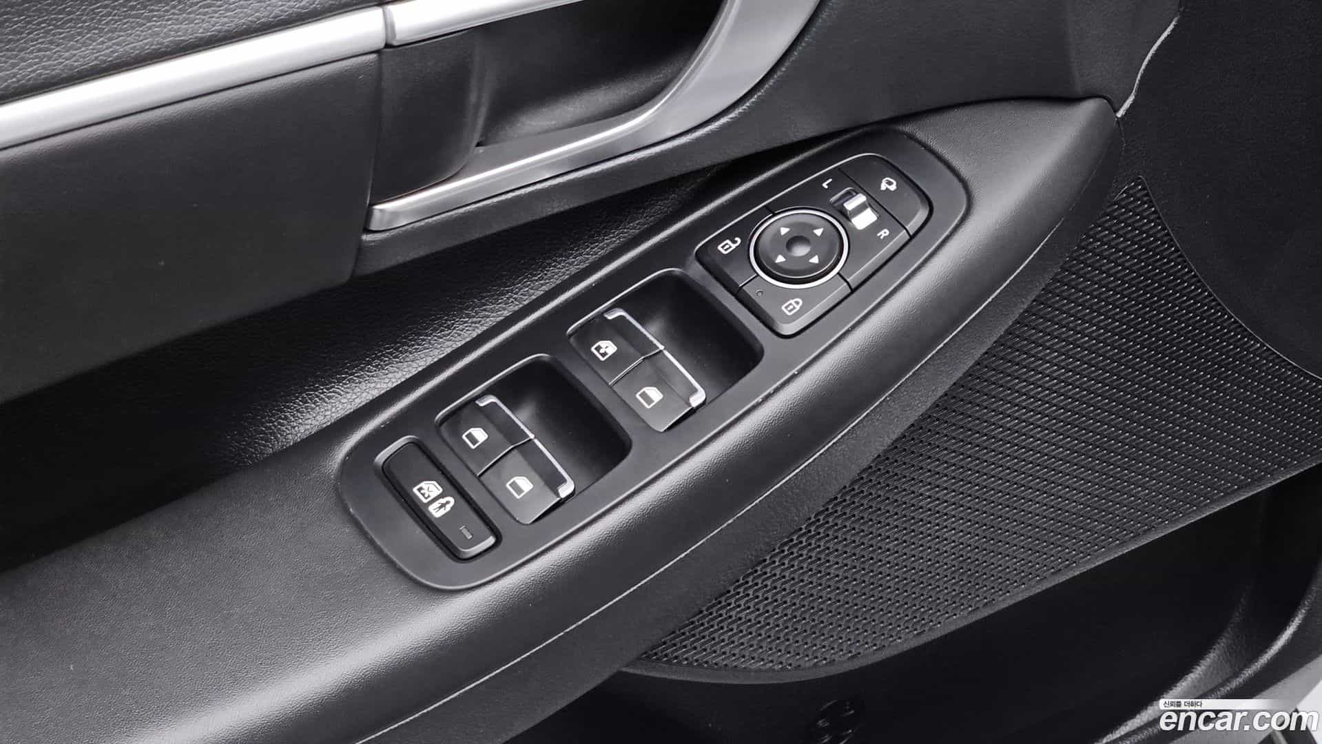Sonata Hyundai 2023.2-OPTION-024