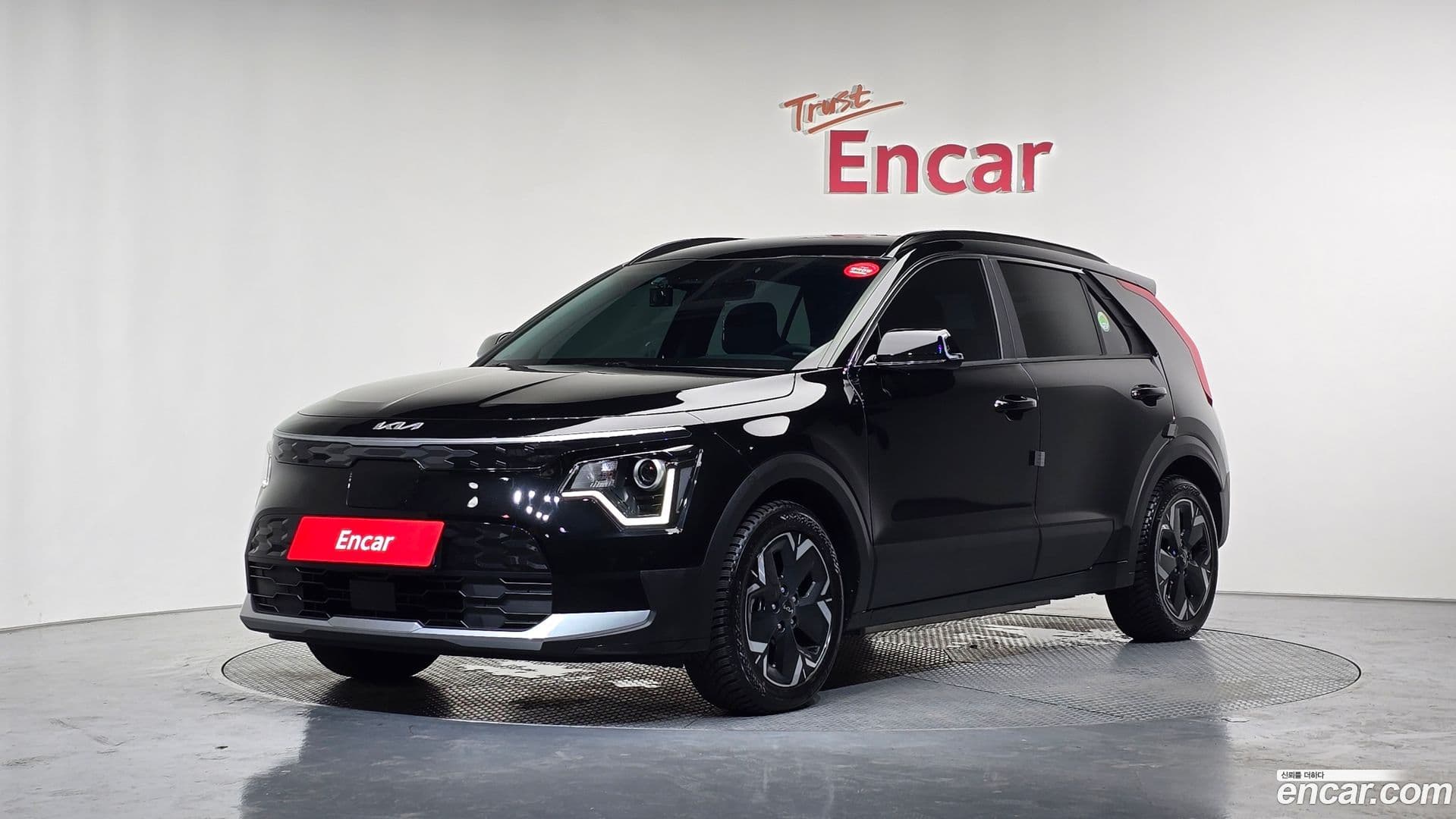Main__Slider__Photo:Niro Kia 2023.3-0