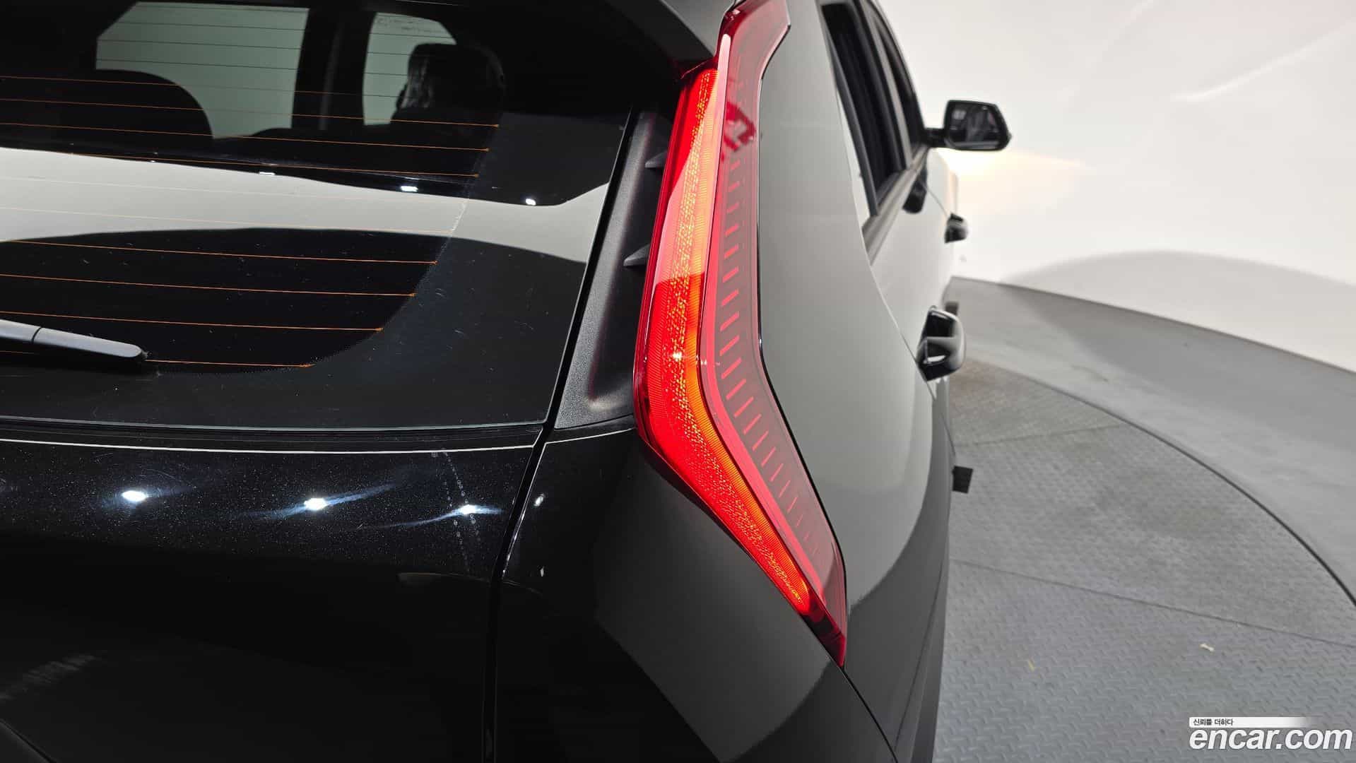 Niro Kia 2023.3-OUTER-033