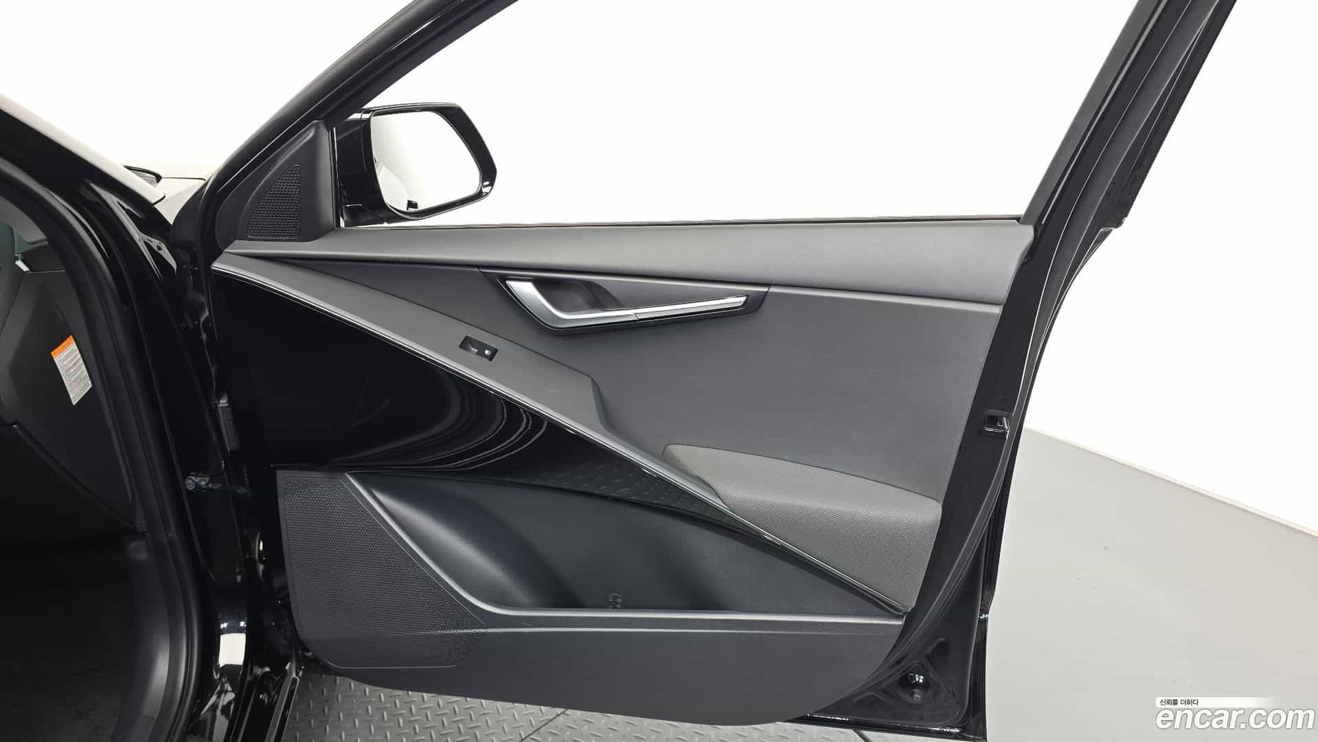 Niro Kia 2023.3-INNER-034