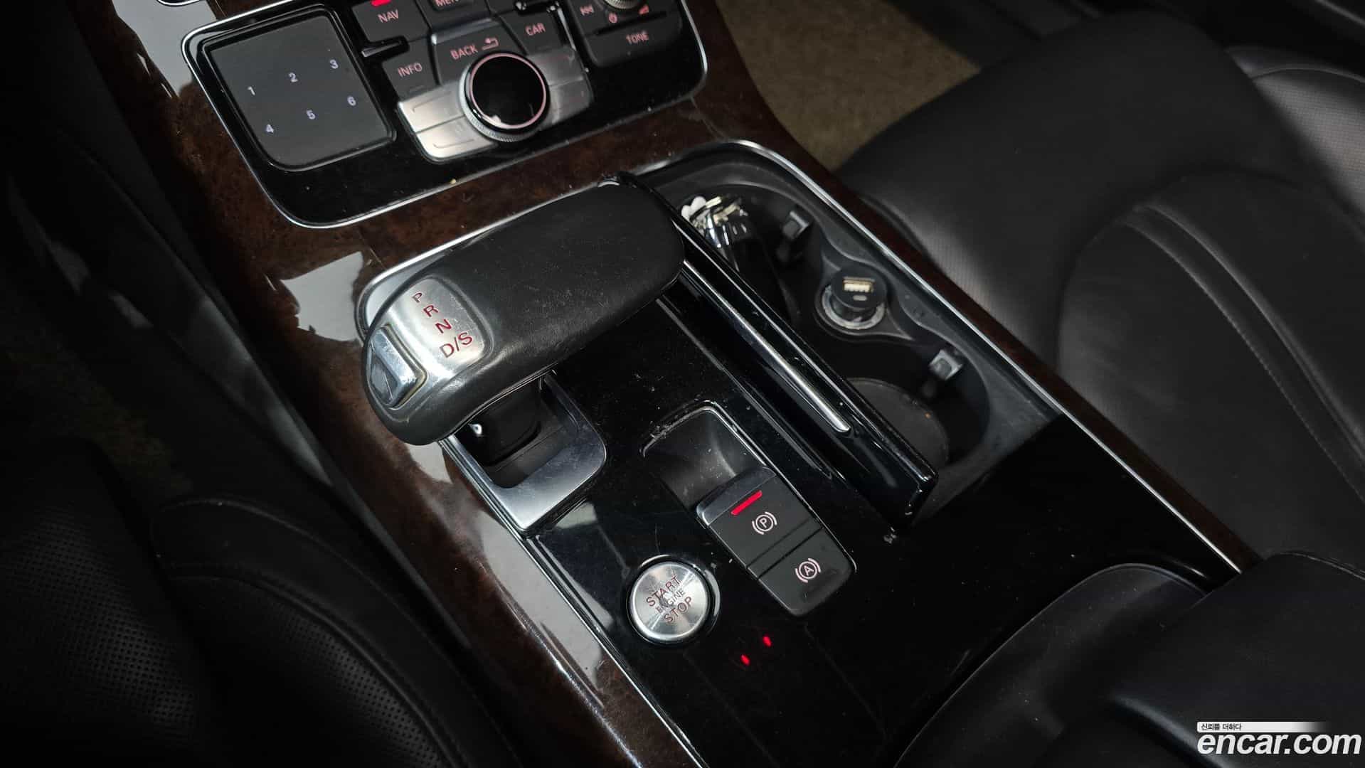 A8 Audi 2014.8-INNER-009