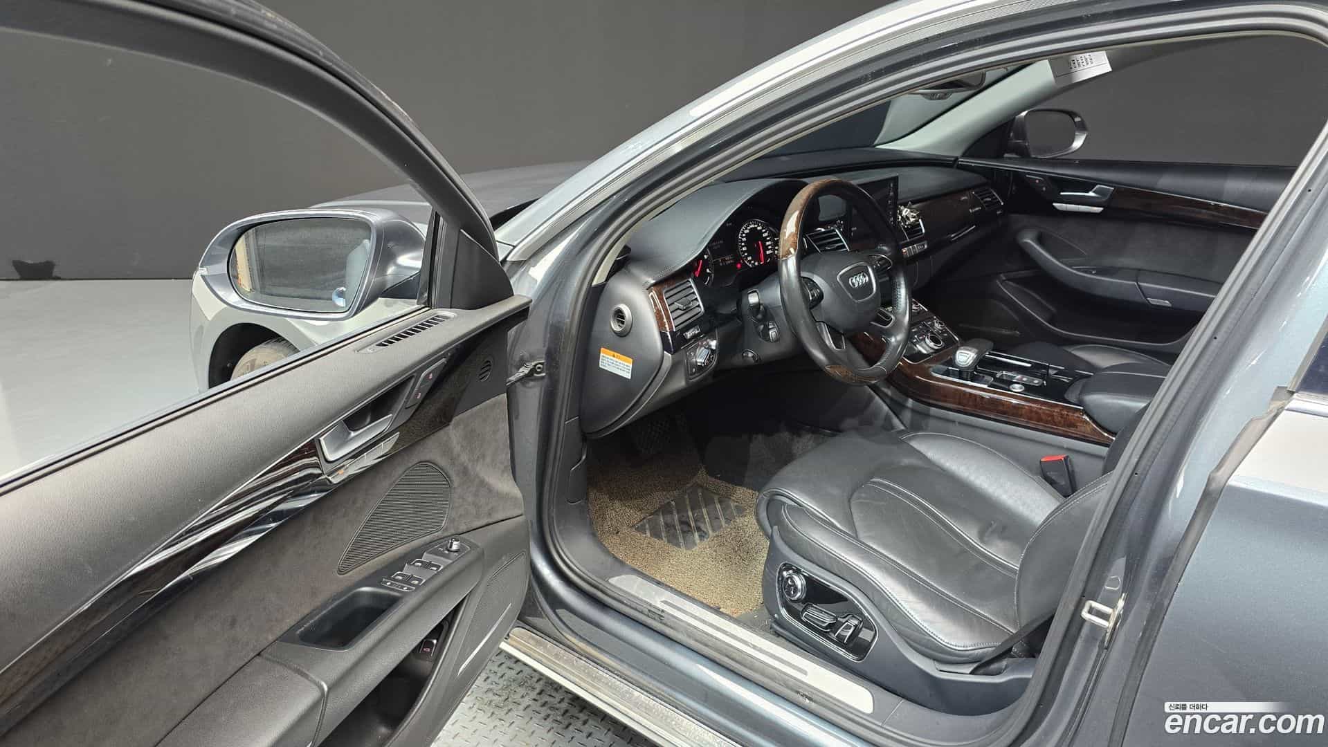 A8 Audi 2014.8-INNER-010