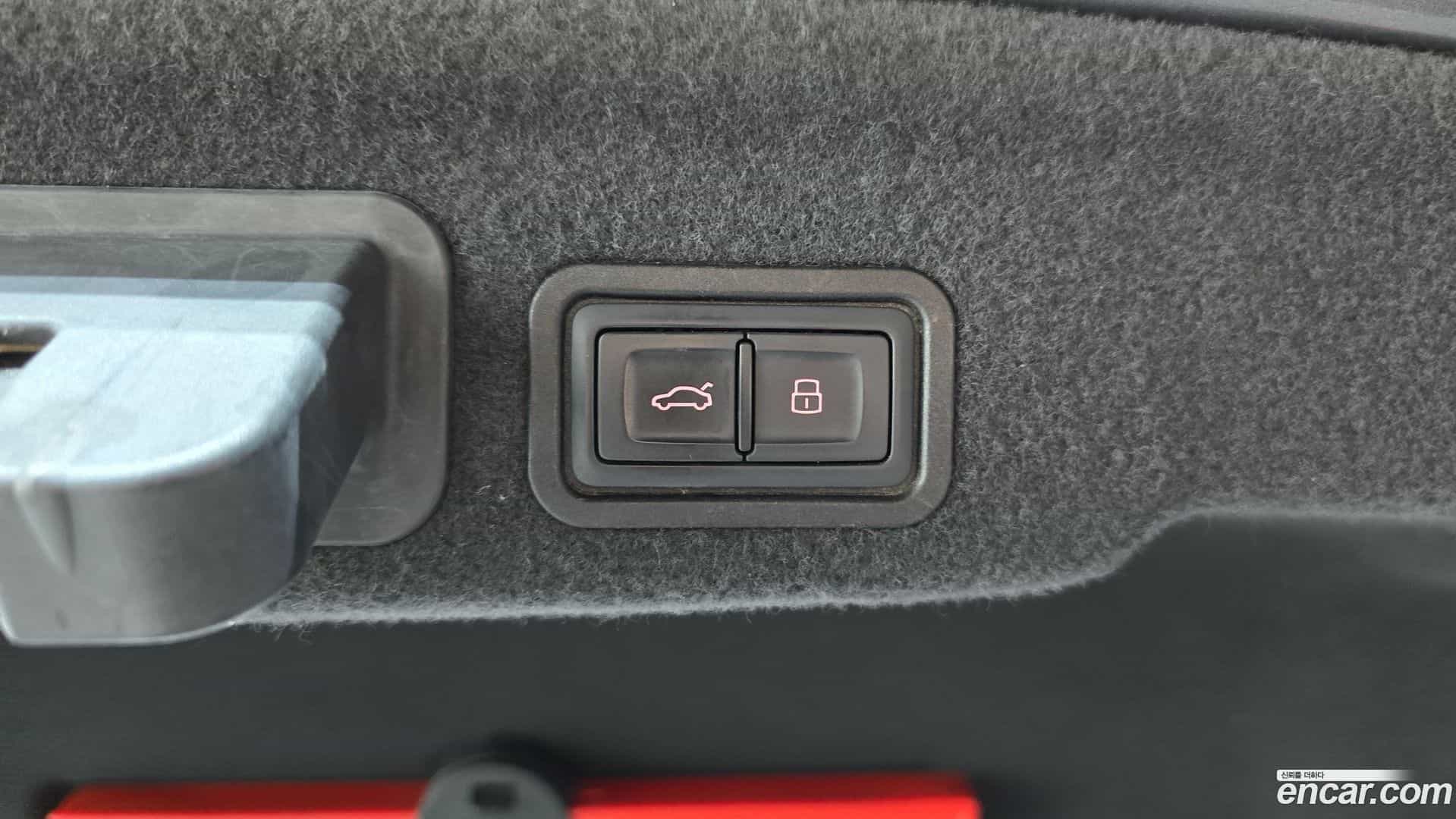 A8 Audi 2014.8-OPTION-024