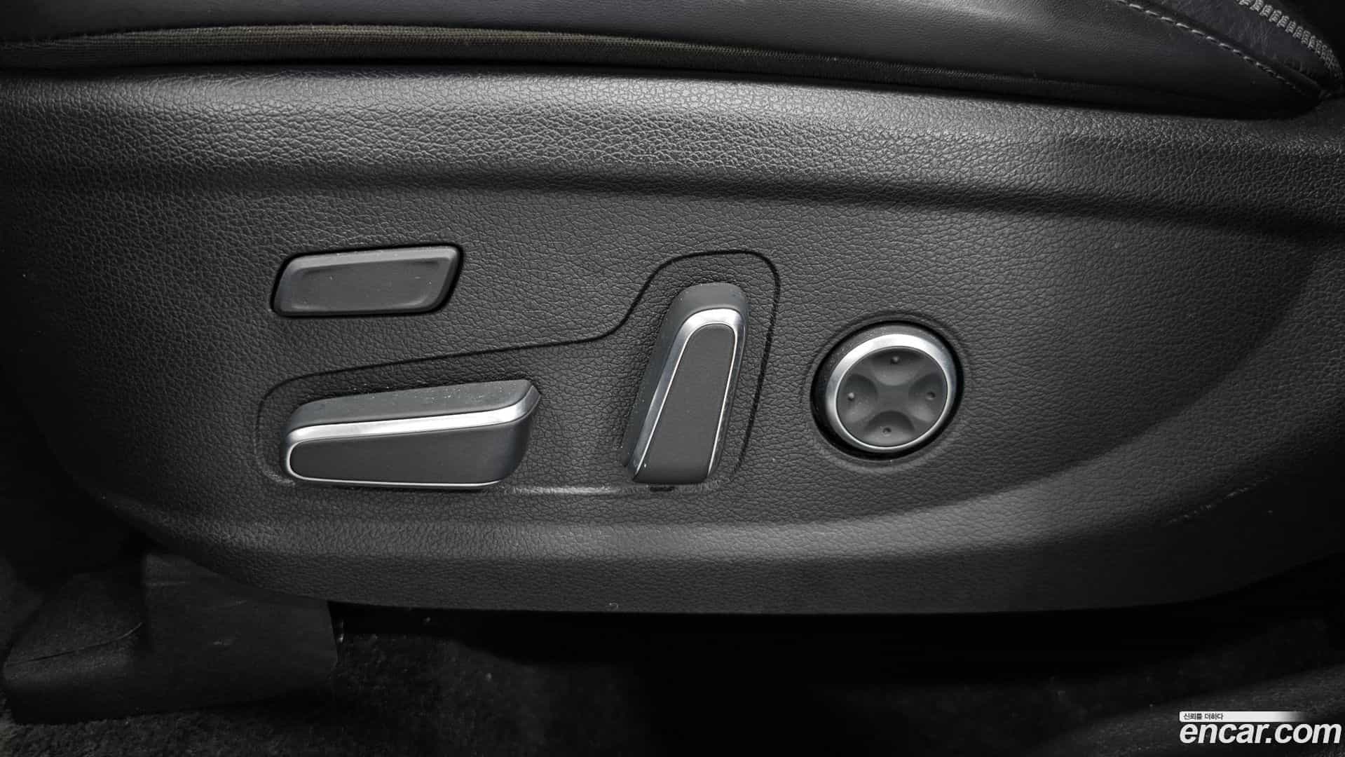 Santafe Hyundai 2021.6-OPTION-045