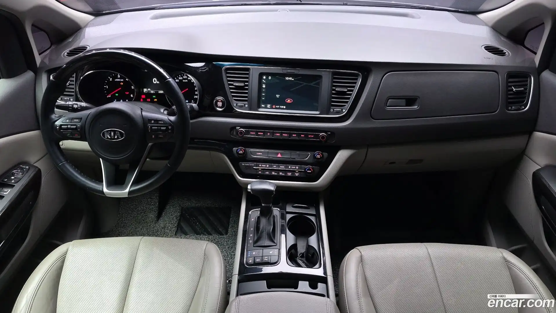 Canival Kia 2018.2-INNER-007