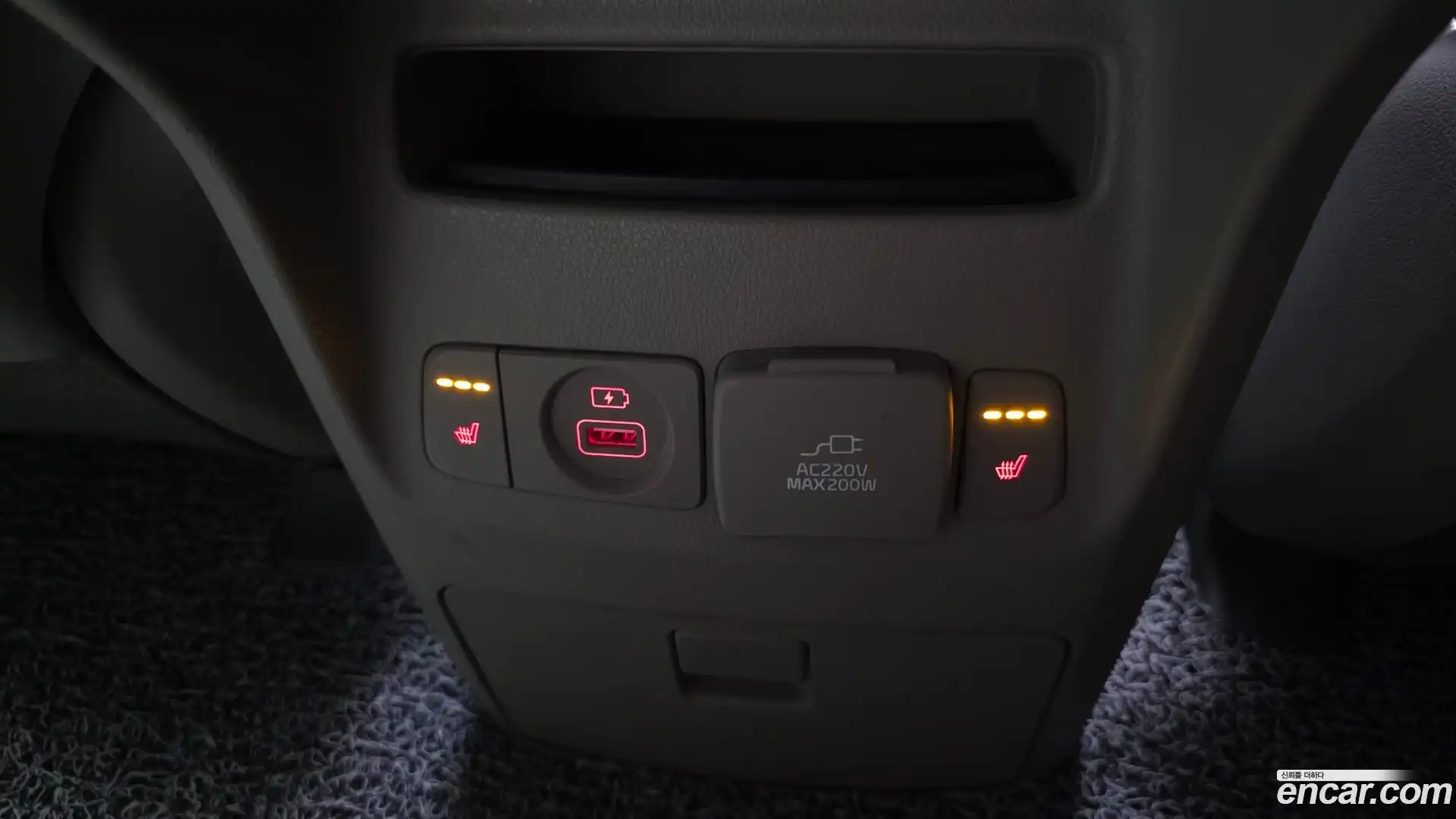 Canival Kia 2018.2-OPTION-023