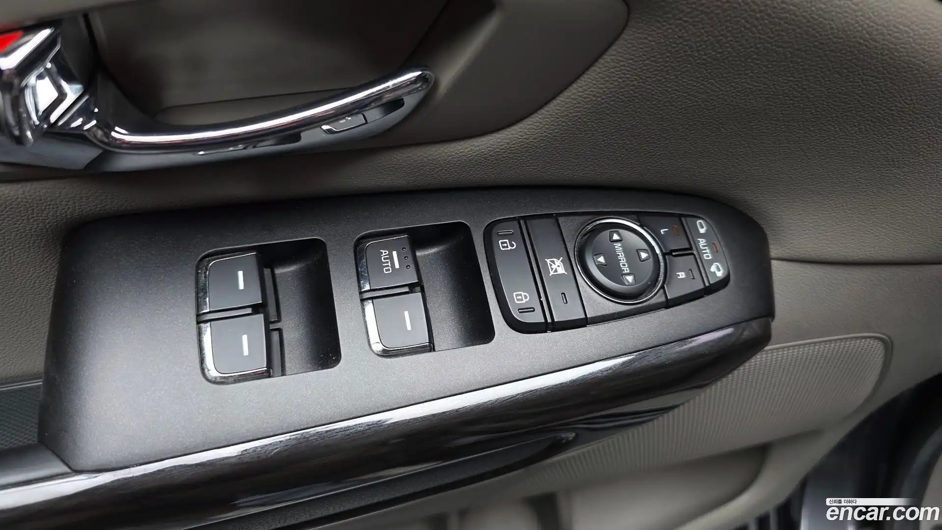 Canival Kia 2018.2-OPTION-045