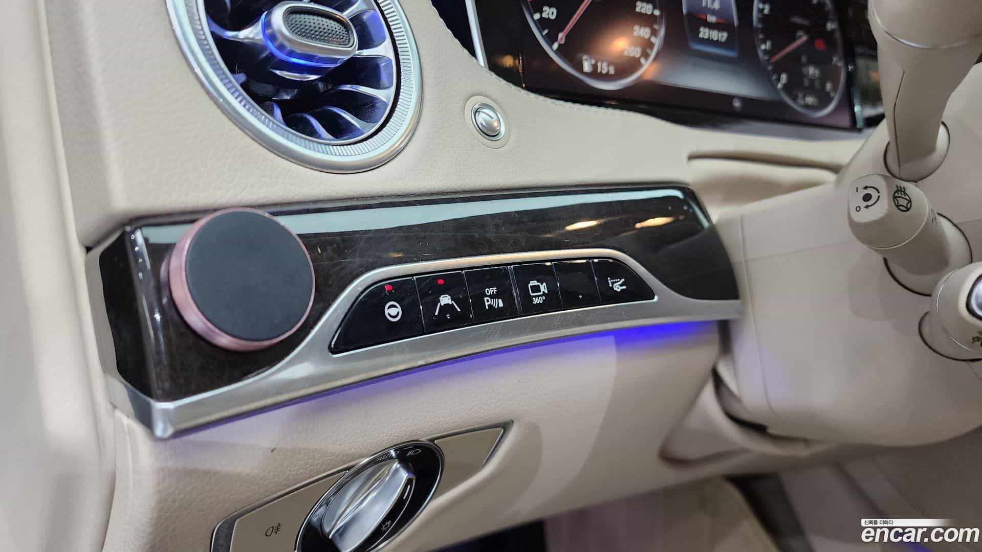 S-Class Mercedes-Benz 2015.2-OPTION-020
