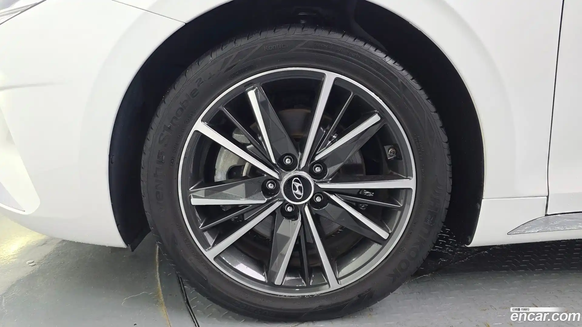Grandeur Hyundai 2021.5-OUTER-005