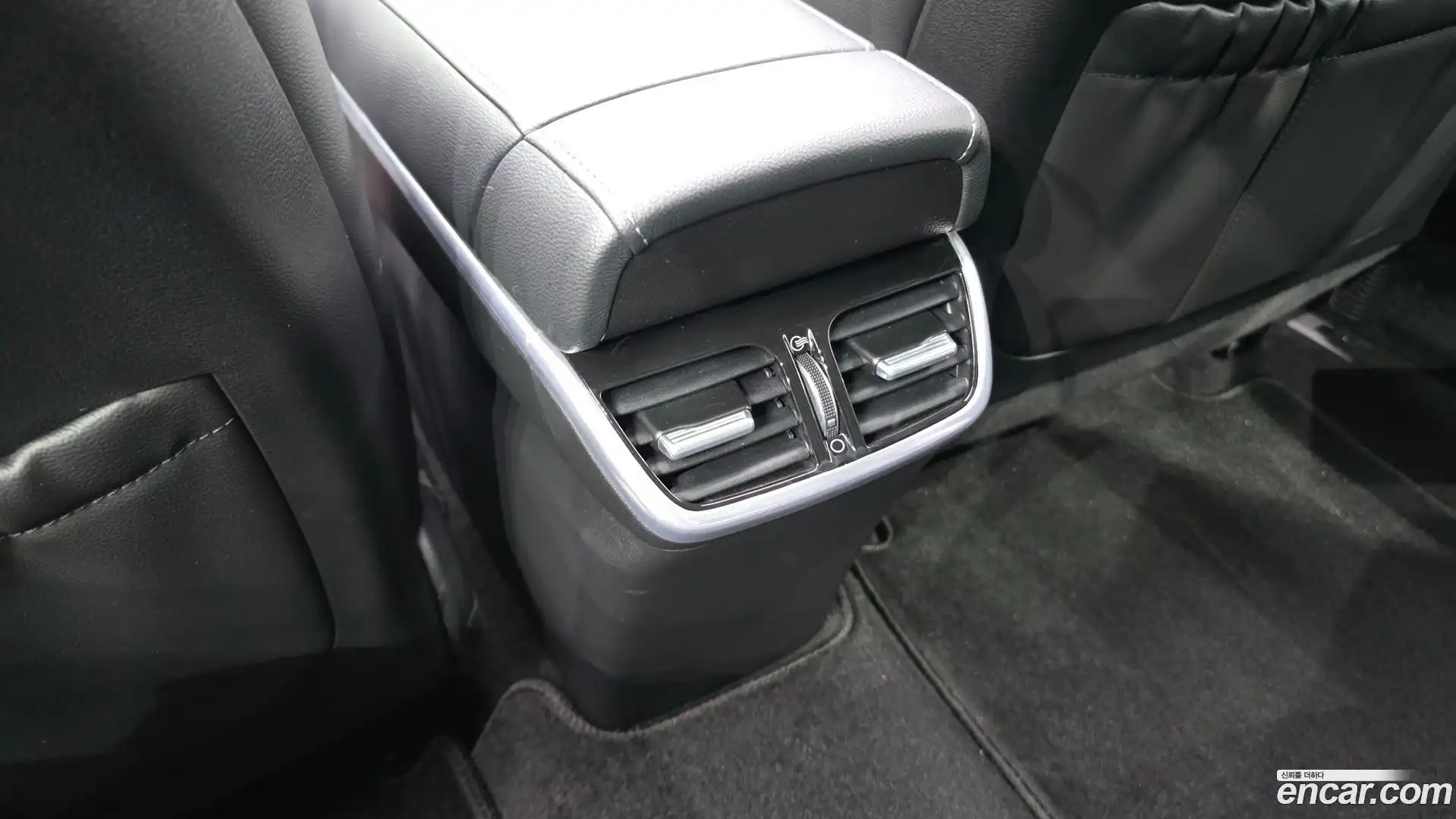 Grandeur Hyundai 2021.5-OPTION-044