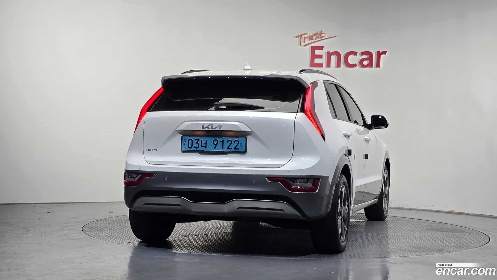Niro Kia 2023.1-OUTER-004