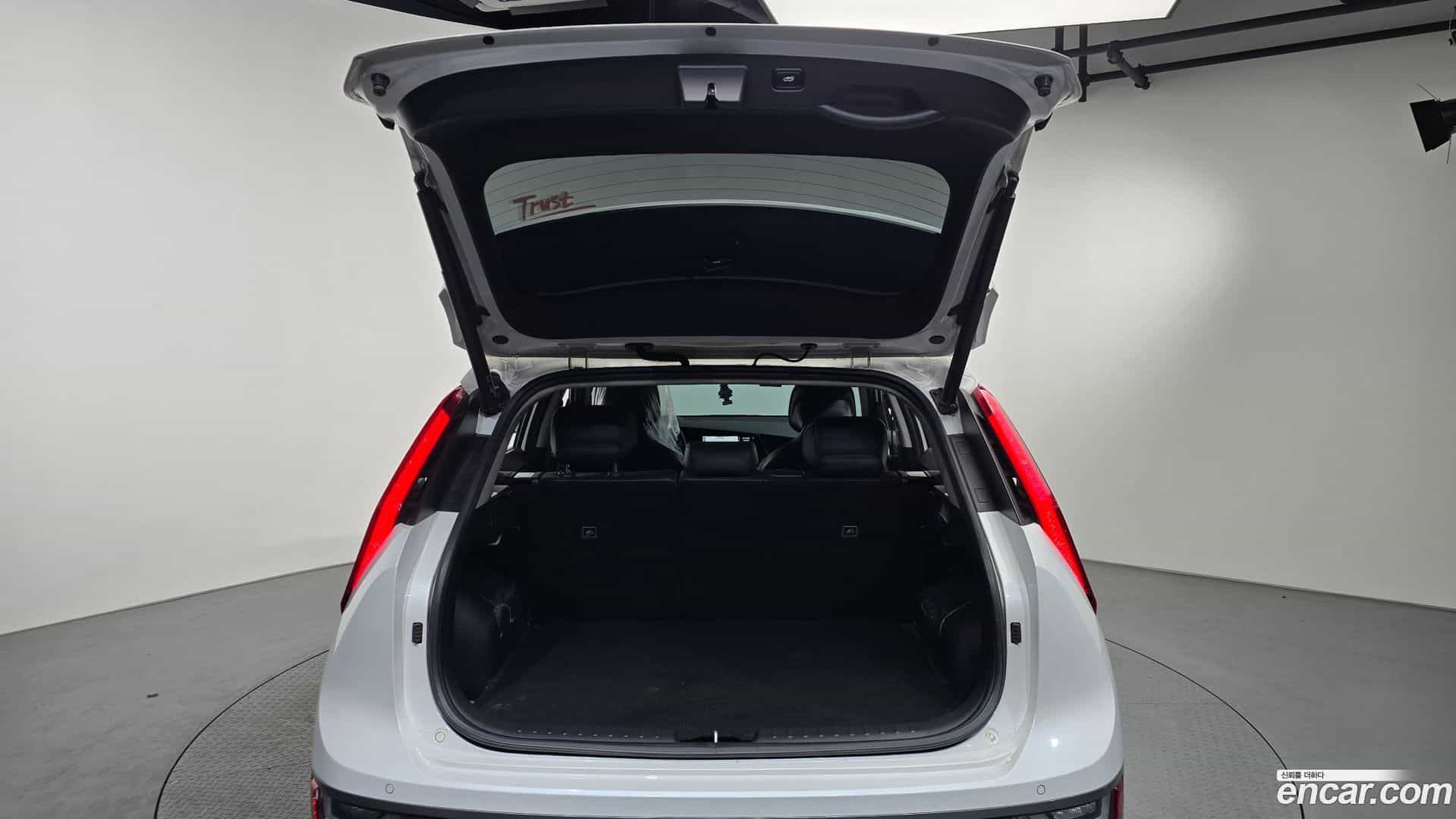 Niro Kia 2023.1-OPTION-023
