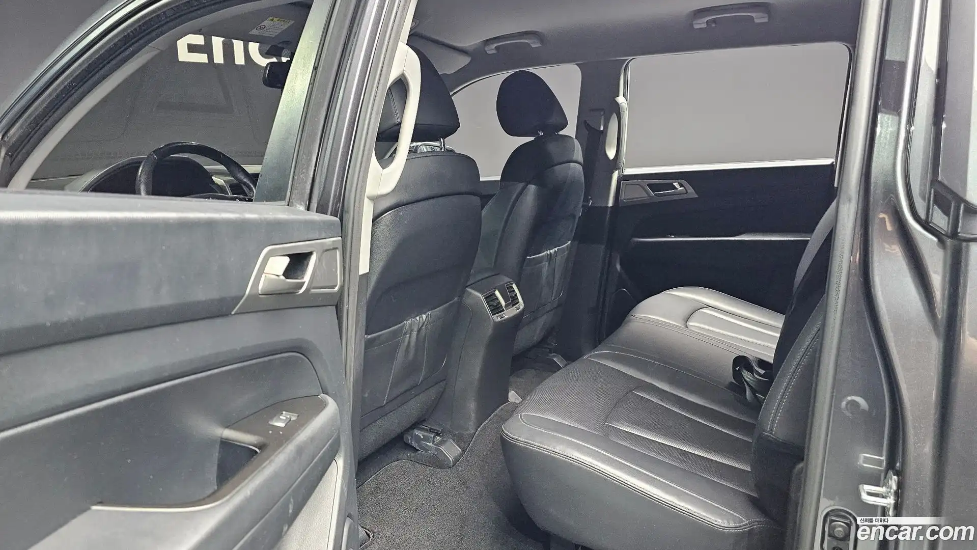 Rexton KG Mobility 2018.6-OPTION-021