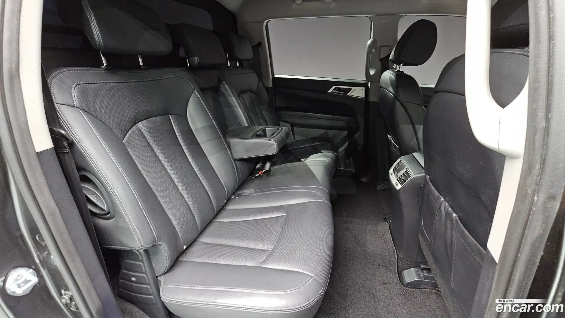 Rexton KG Mobility 2018.6-OPTION-022