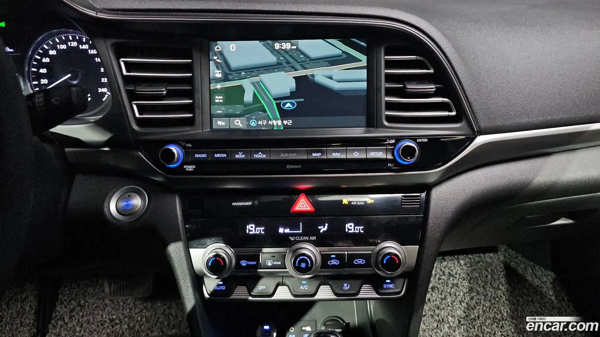 AVANTE Hyundai 2019.1-OPTION-016