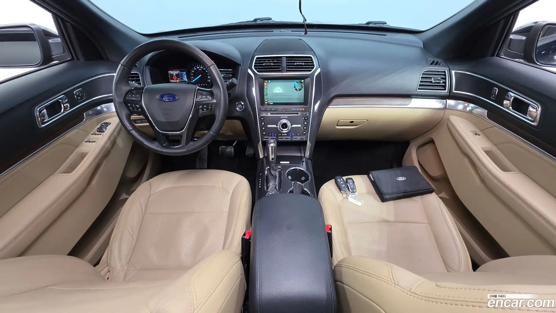 Explorer Ford 2017.11-INNER-007