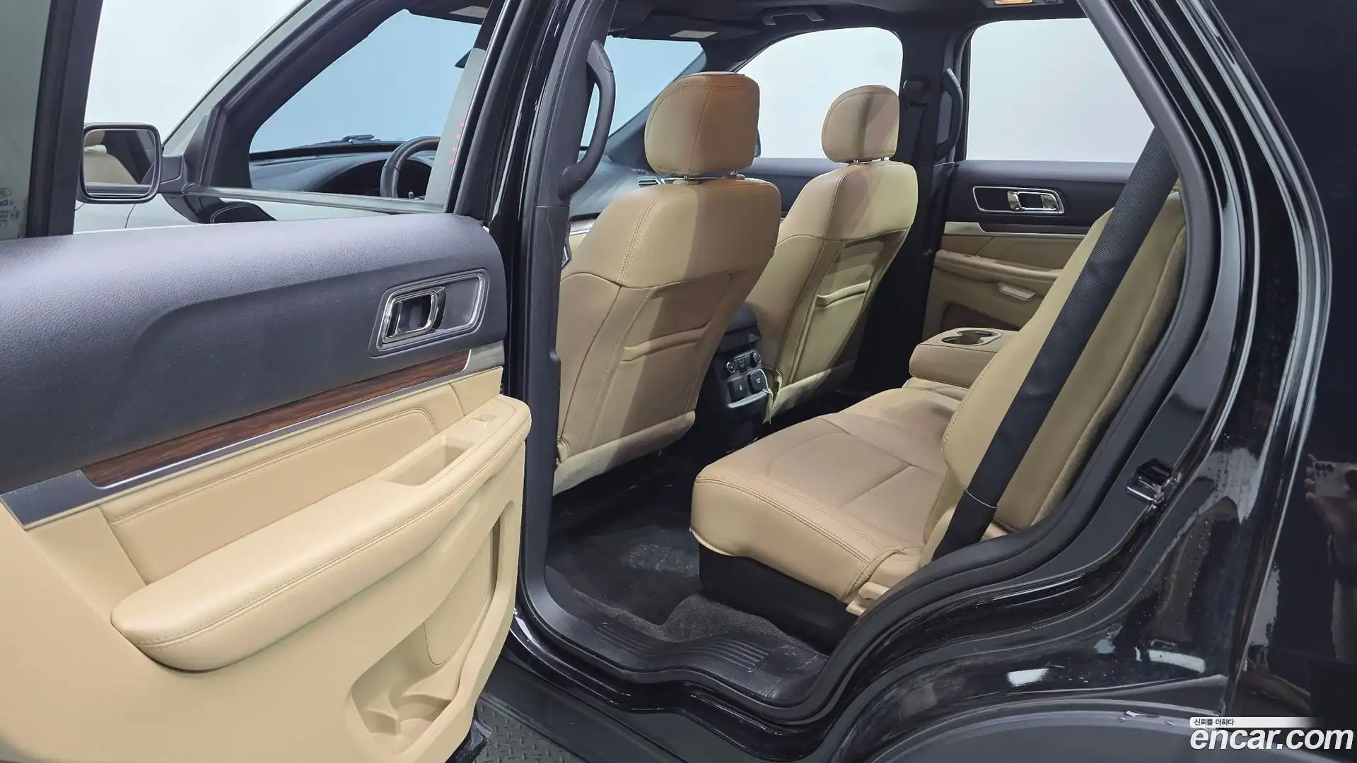 Explorer Ford 2017.11-OPTION-016