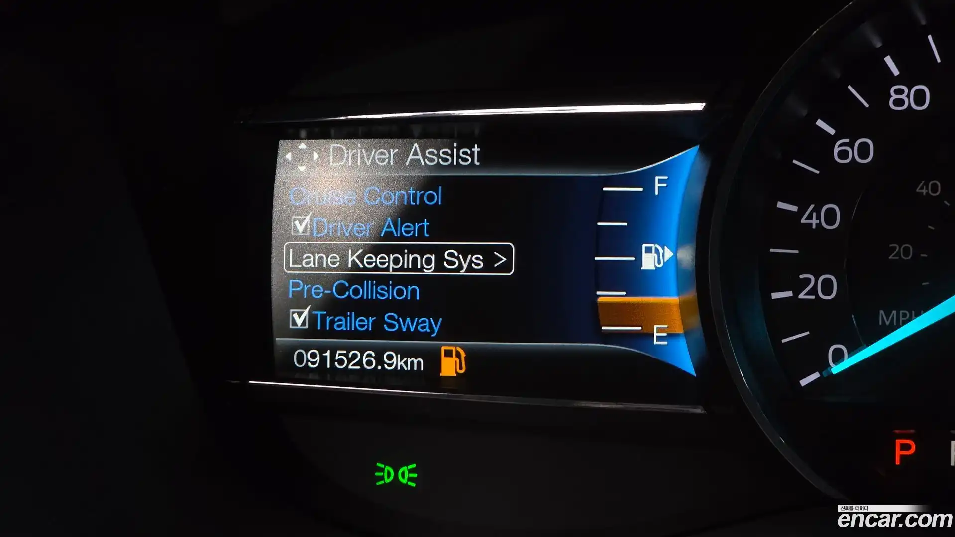 Explorer Ford 2017.11-OPTION-046