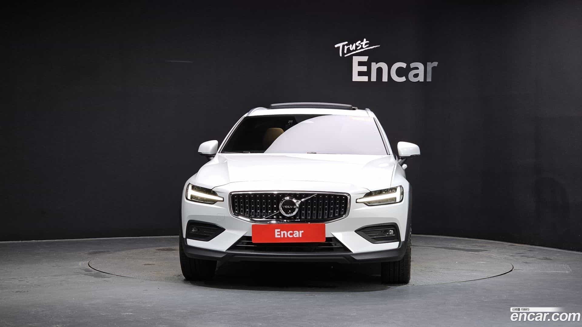 V60 Volvo 2025.8-OUTER-003