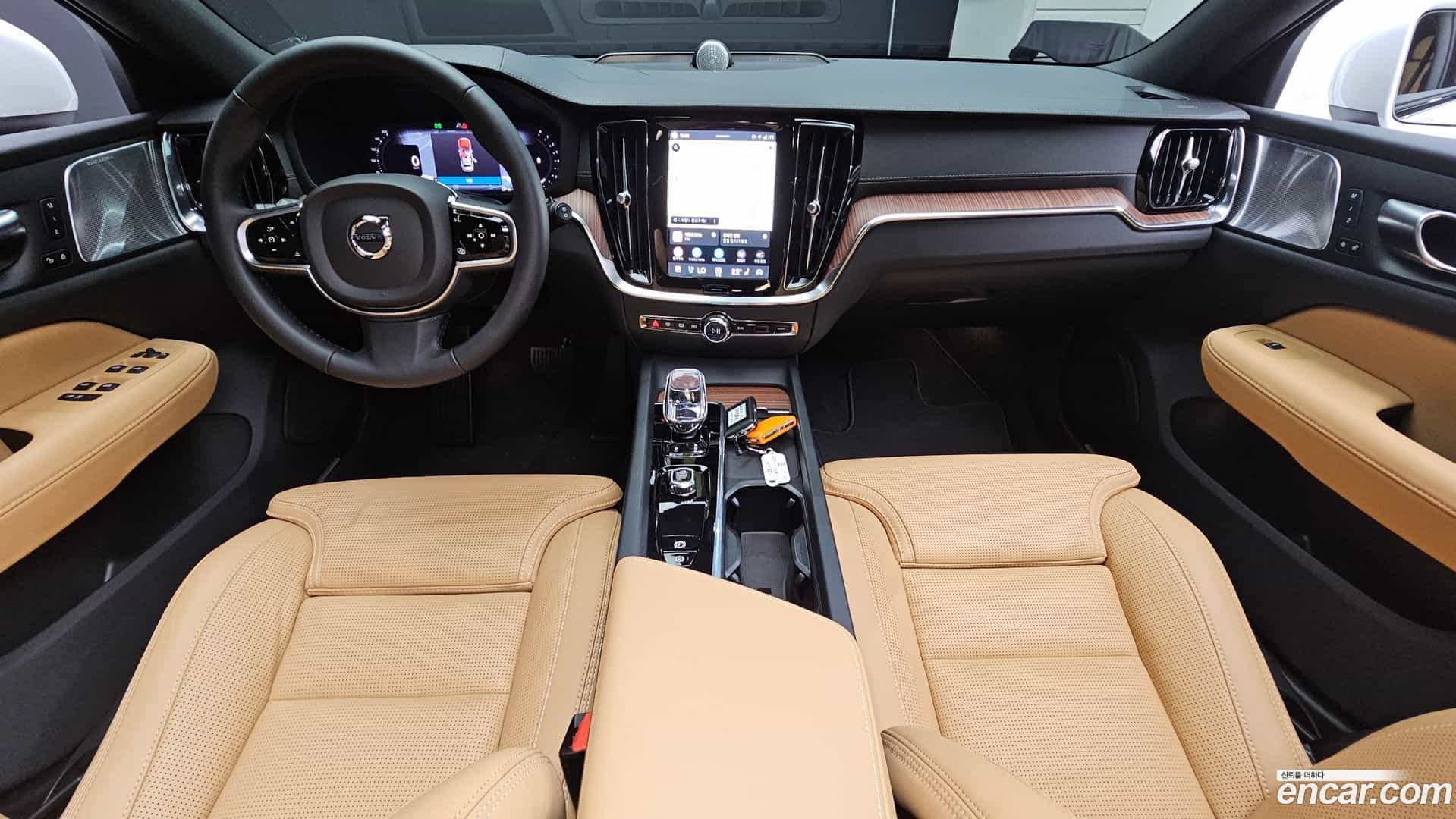 V60 Volvo 2025.8-INNER-007