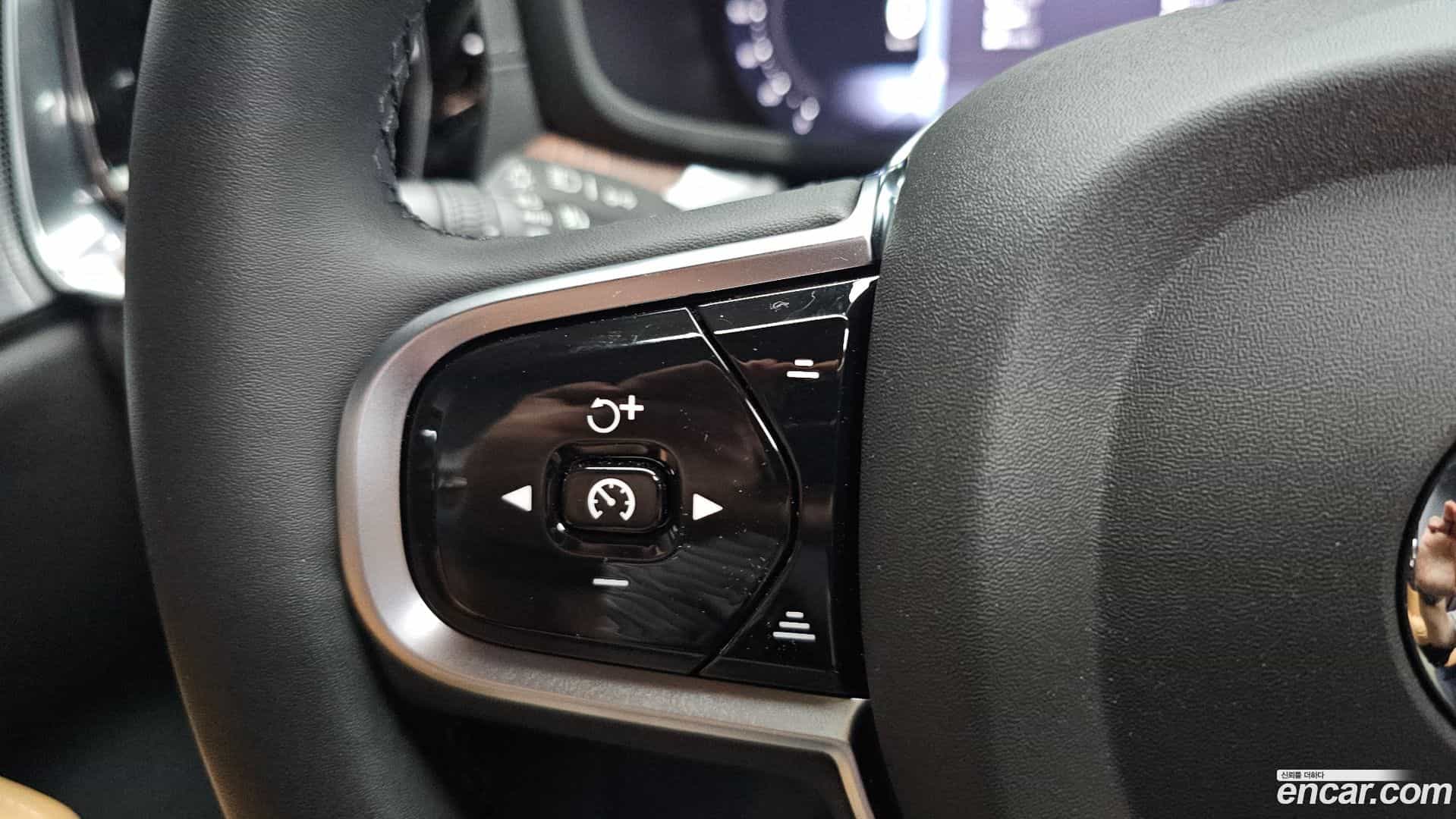 V60 Volvo 2025.8-OPTION-049