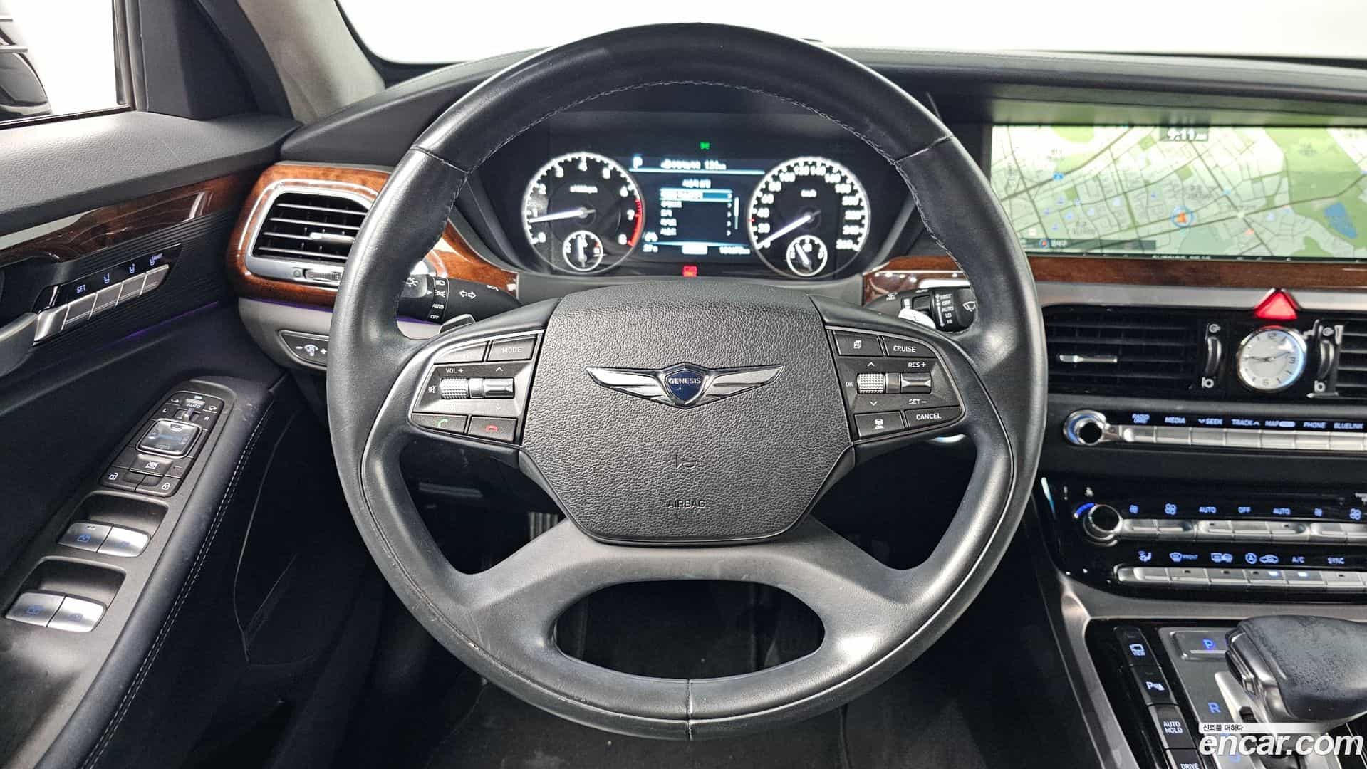 EQ900 Genesis 2015.11-OPTION-017