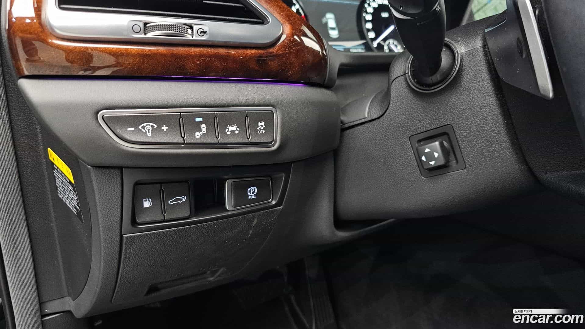 EQ900 Genesis 2015.11-OPTION-018
