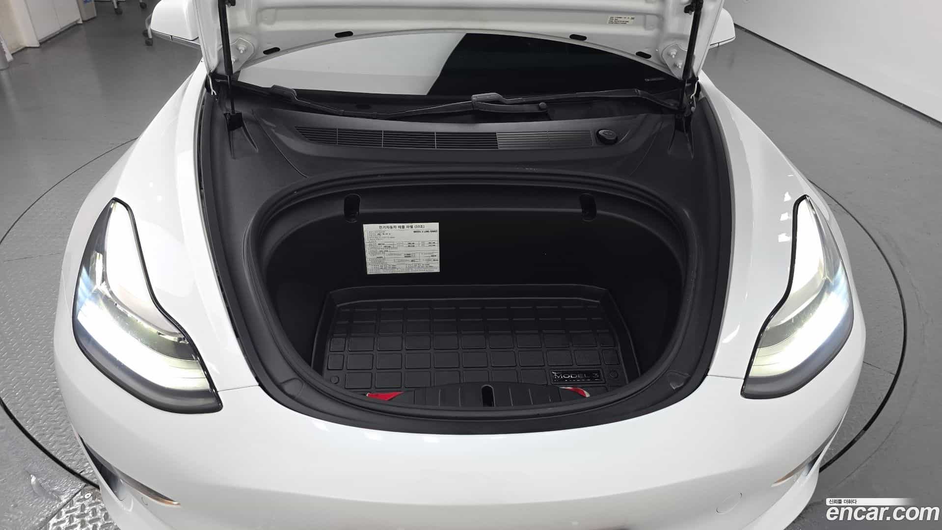 Model 3 Tesla 2020.7-OUTER-006