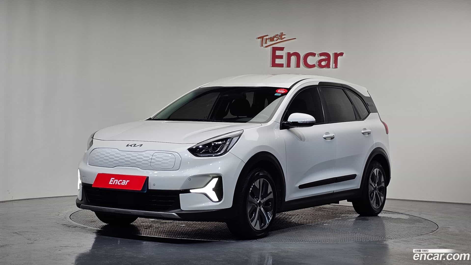 Niro Kia 2022.8-OUTER-001
