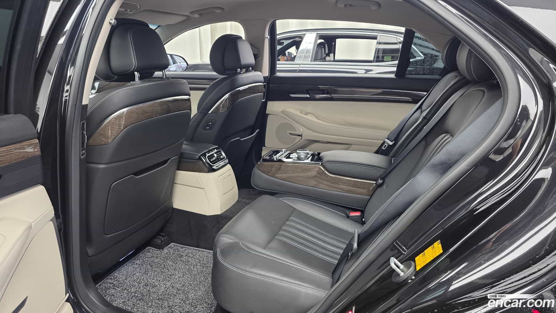 G90 Genesis 2019.3-INNER-036